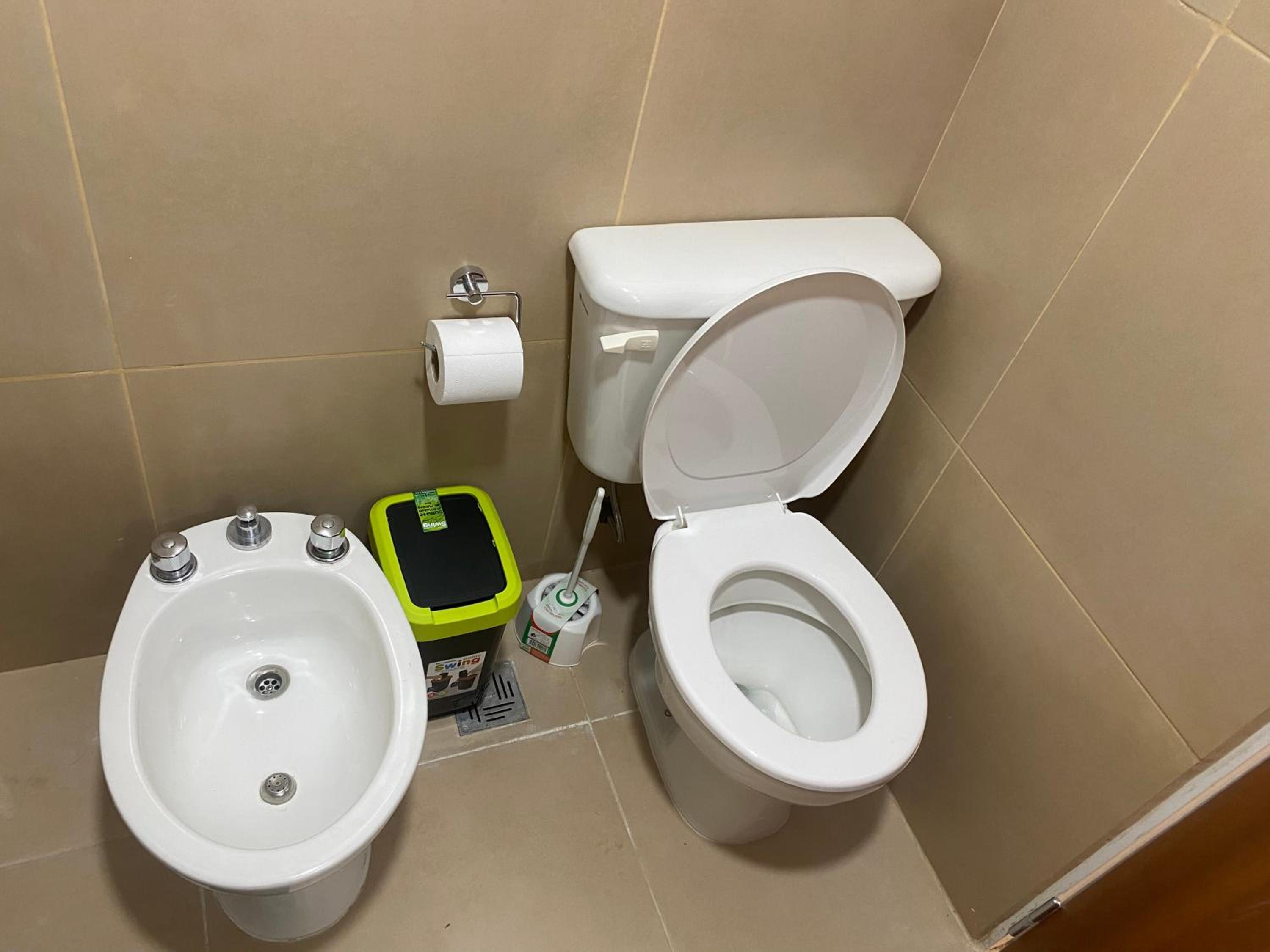 Apartamento a metros de la costanera y el lago