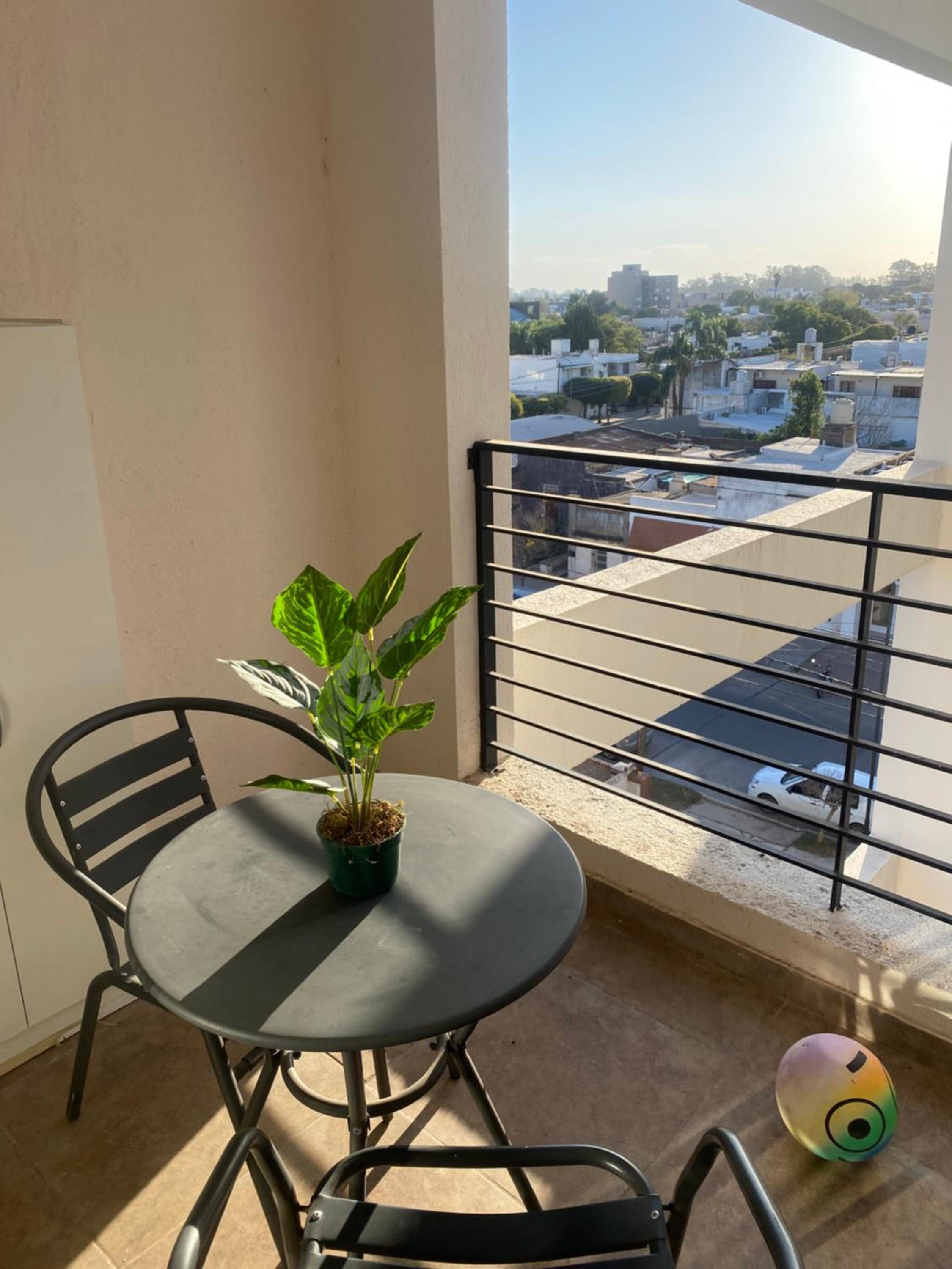 Apartamento a metros de la costanera y el lago