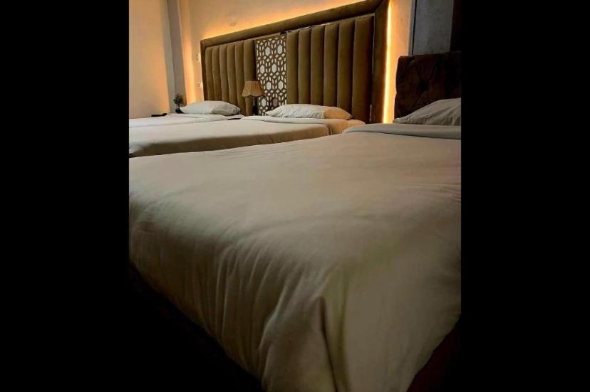Golden Pyramids view guest house