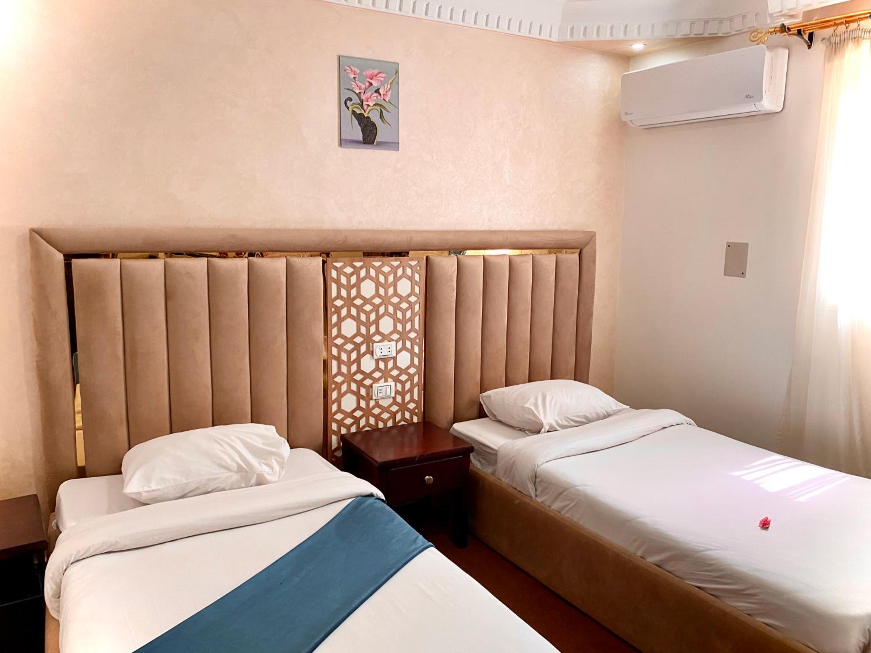 Golden Pyramids view guest house