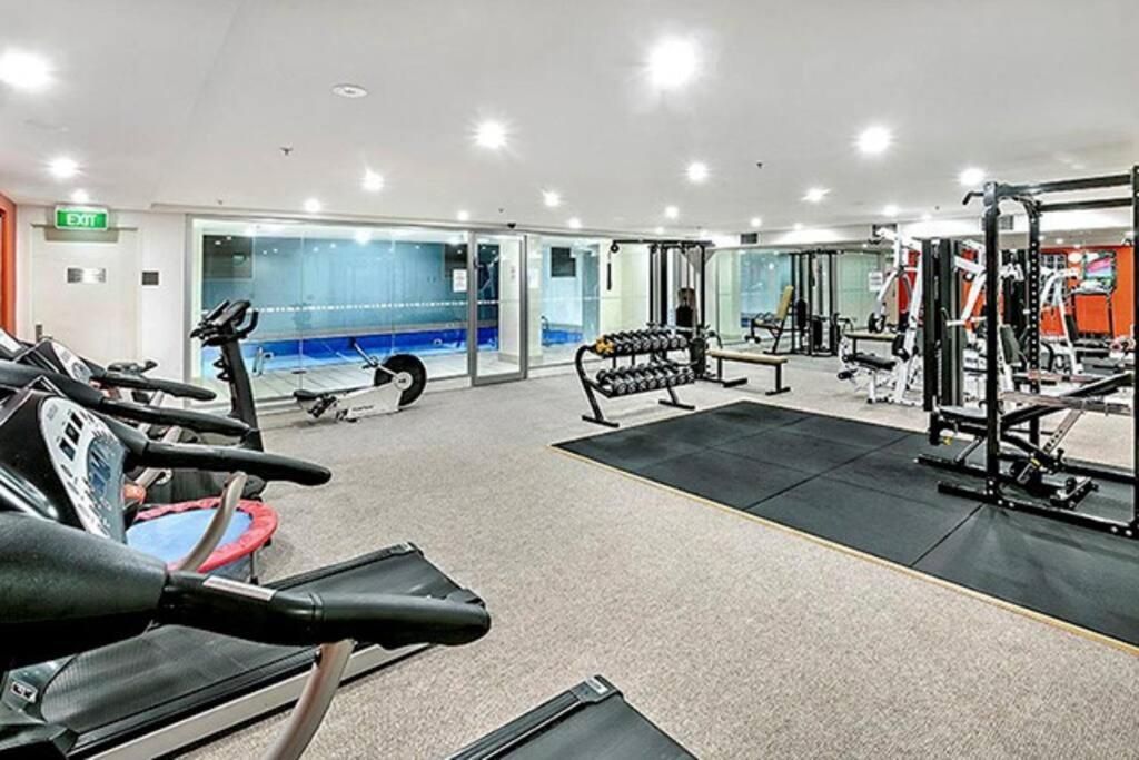 AX301 - Located in the Heart of North Sydney
