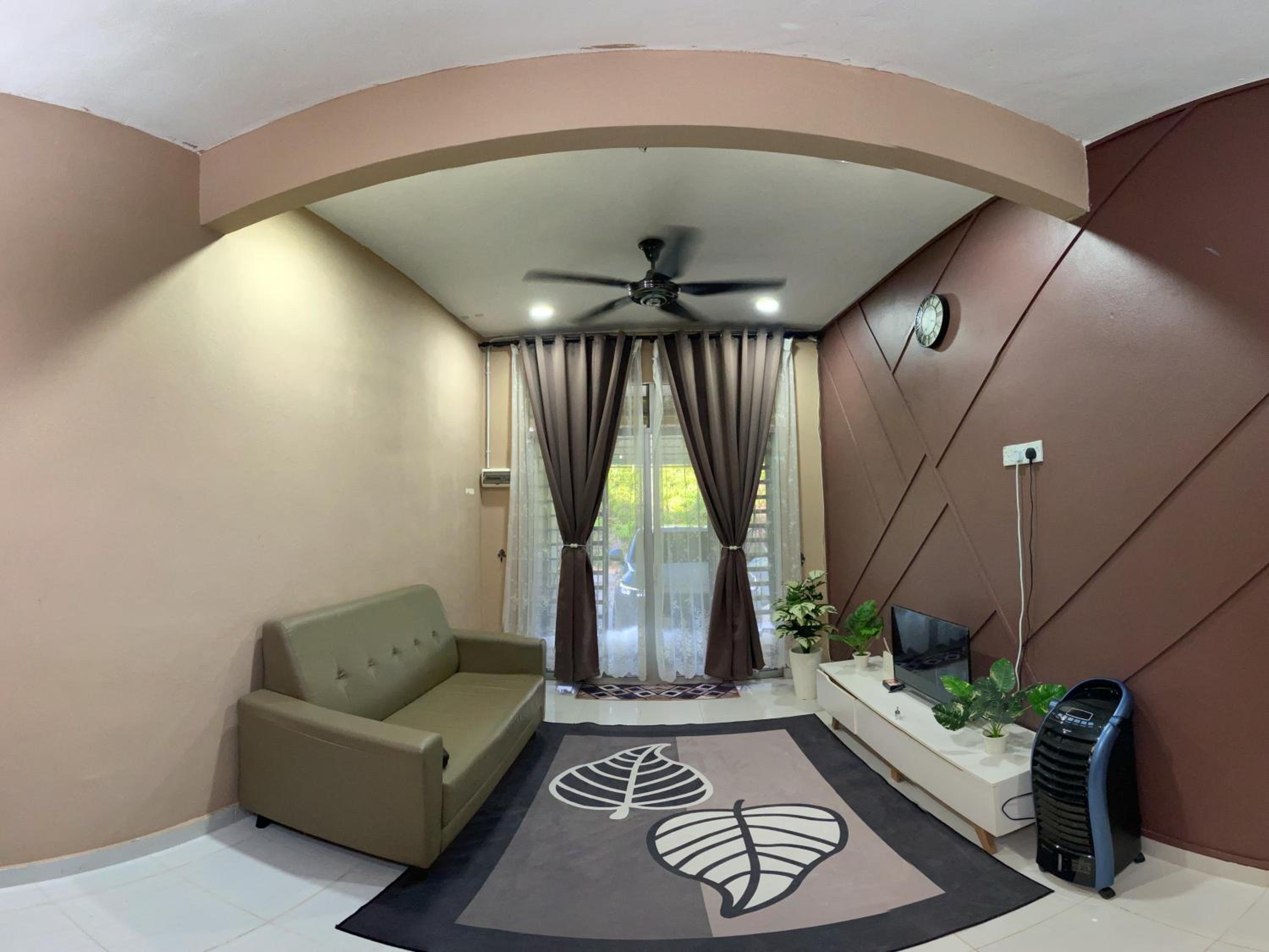 Naufa Homestay 2 3R3B Machang photo 1