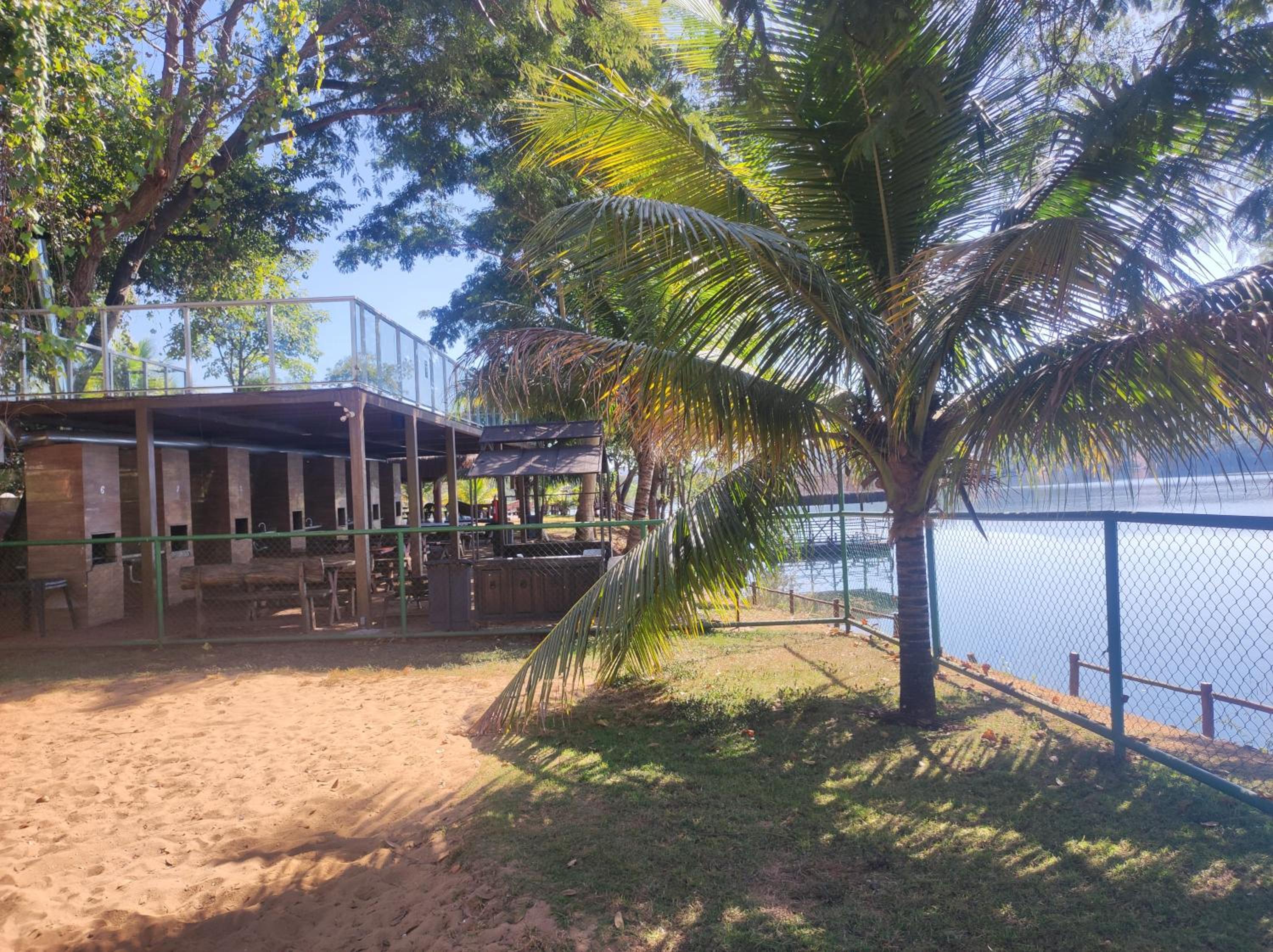 Aldeia do lago