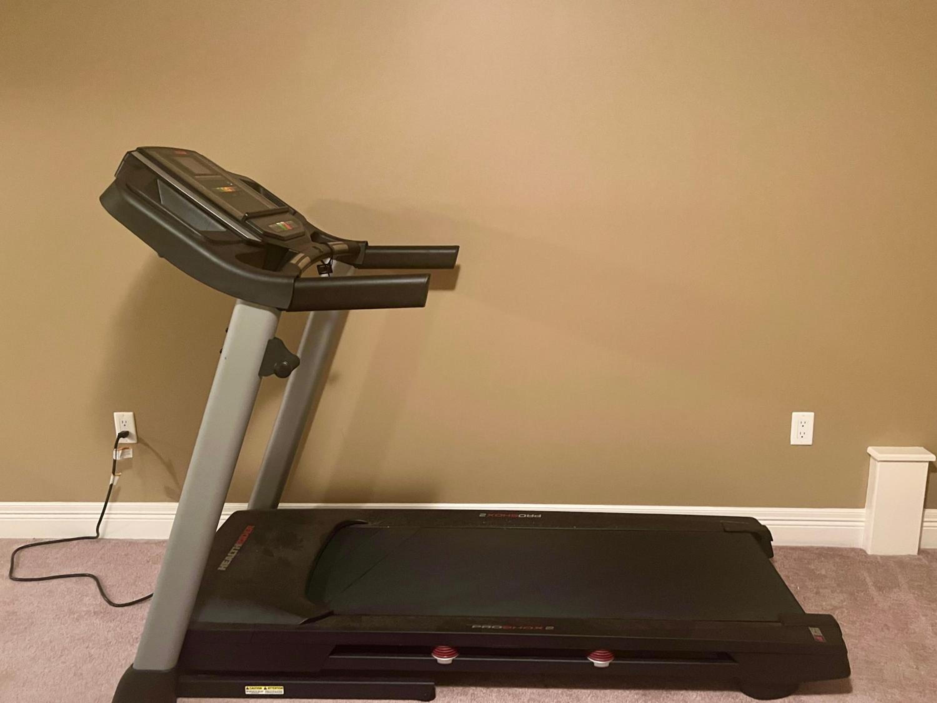 Cozy and stylish entire suite in Halifax