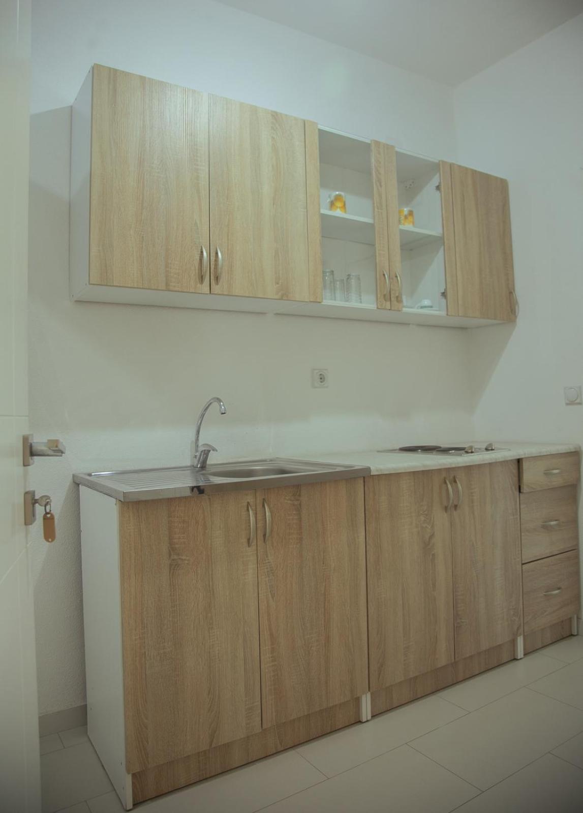 Nimes Apartments