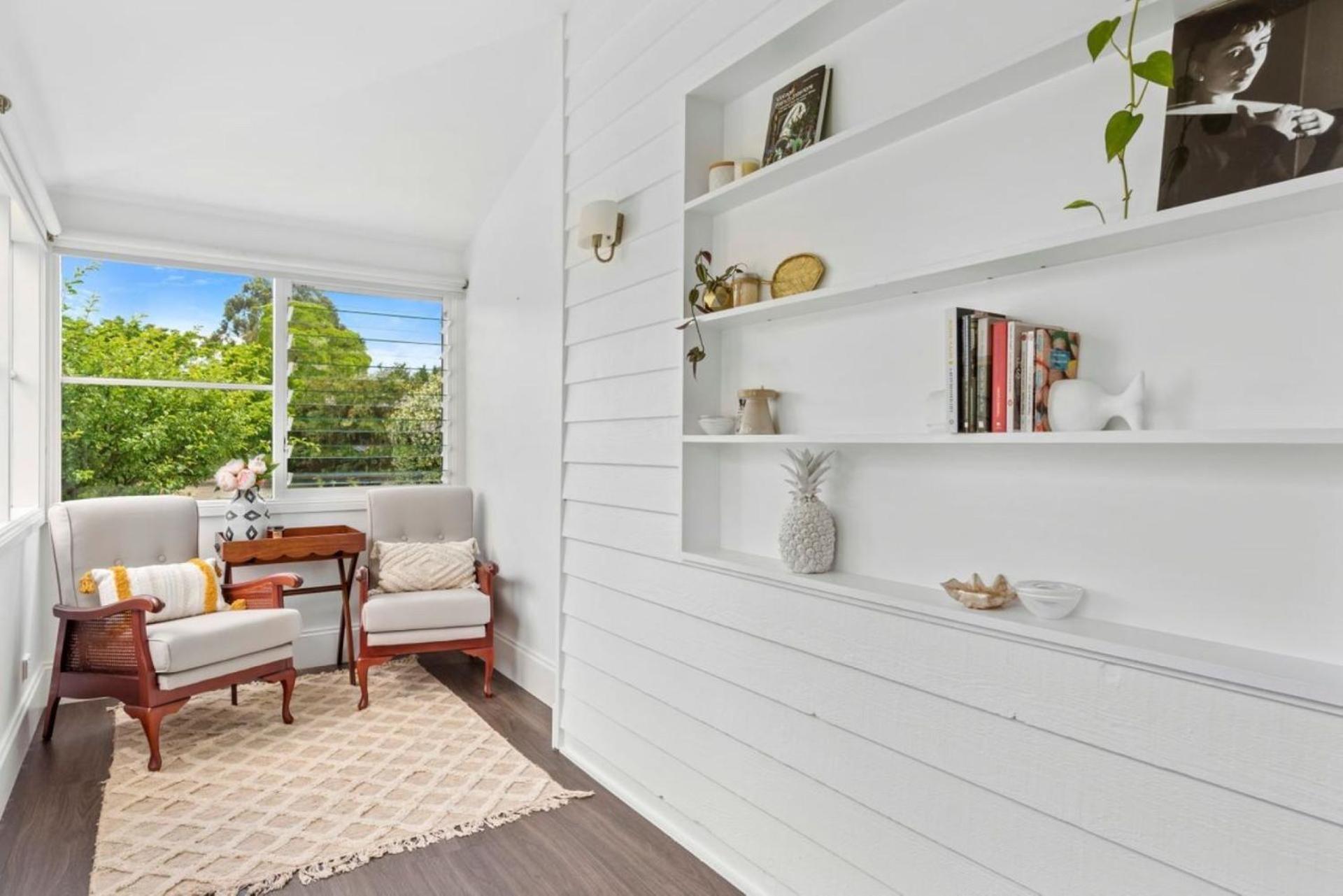 Countryside Luxe - 5 minute drive to the Beach!