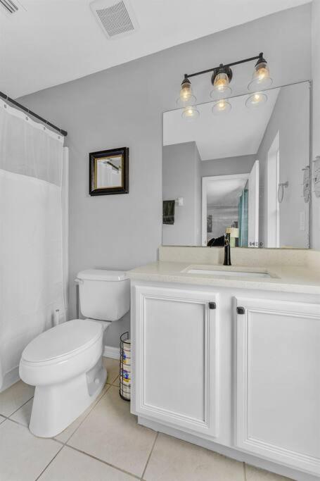 Luxurious 7BR Home Near DisneyPoolTheatreGame Room