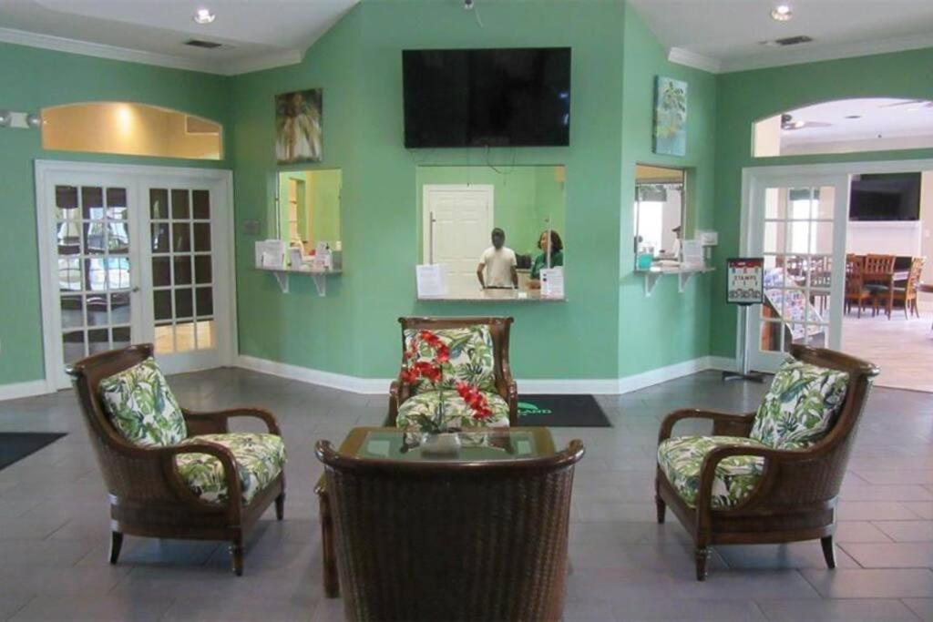 Luxurious 7BR Home Near DisneyPoolTheatreGame Room