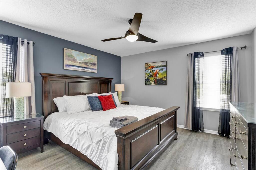 Luxurious 7BR Home Near DisneyPoolTheatreGame Room