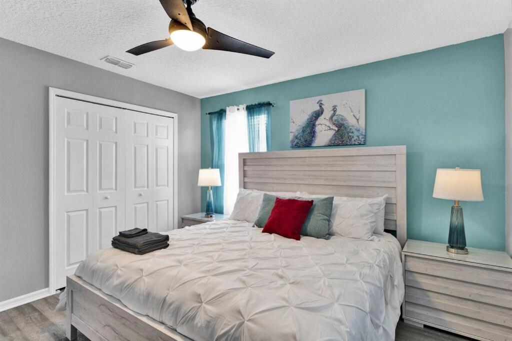 Luxurious 7BR Home Near DisneyPoolTheatreGame Room