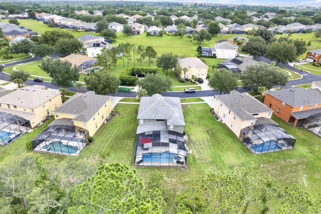 Luxurious 7BR Home Near DisneyPoolTheatreGame Room