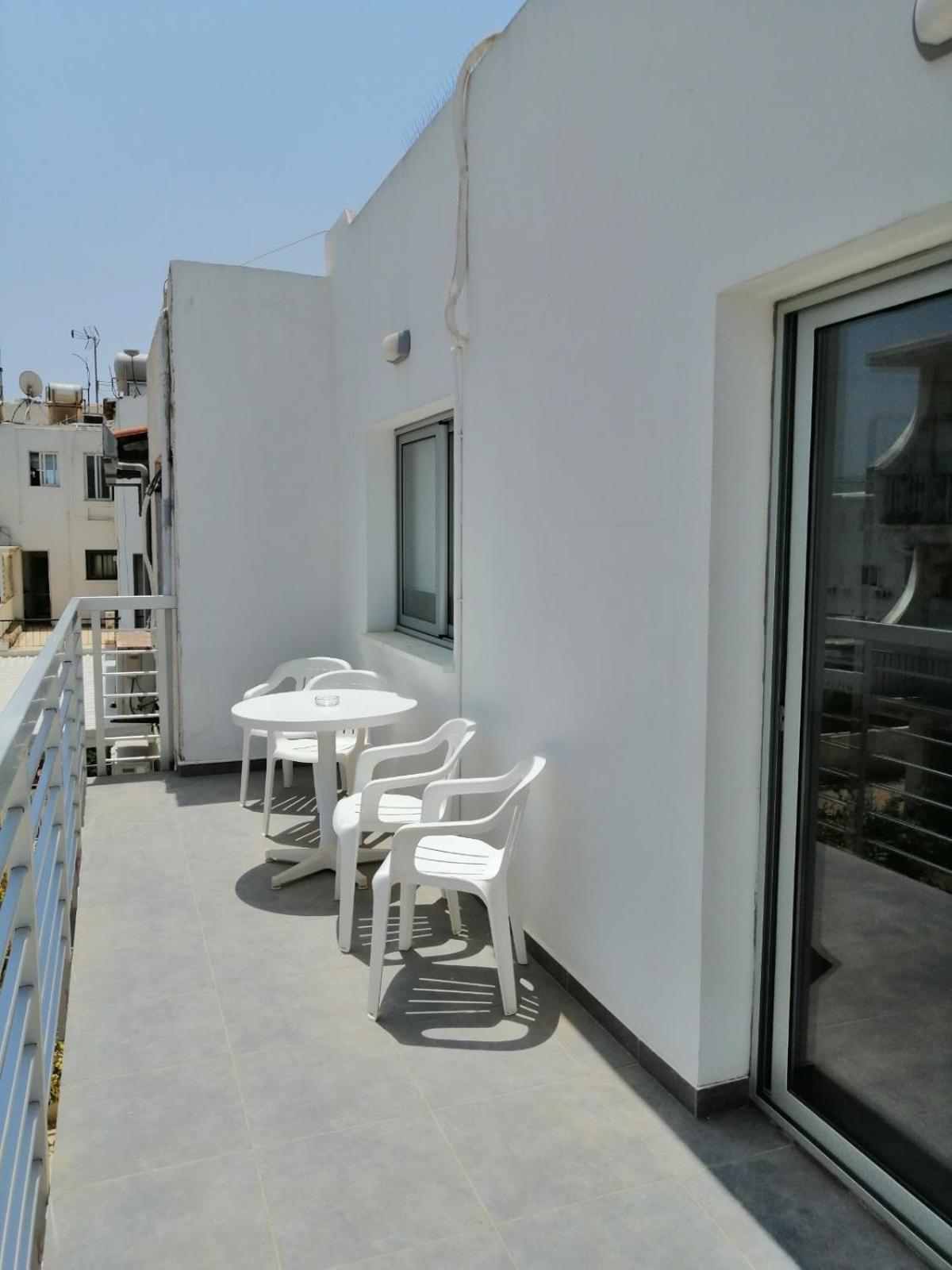 Peter Apartment 2