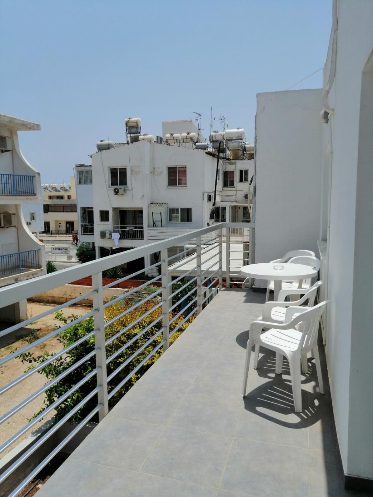 Peter Apartment 2