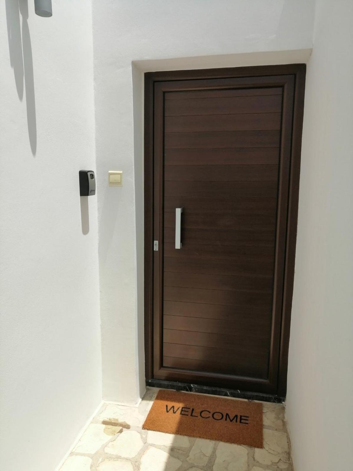 Peter Apartment 2