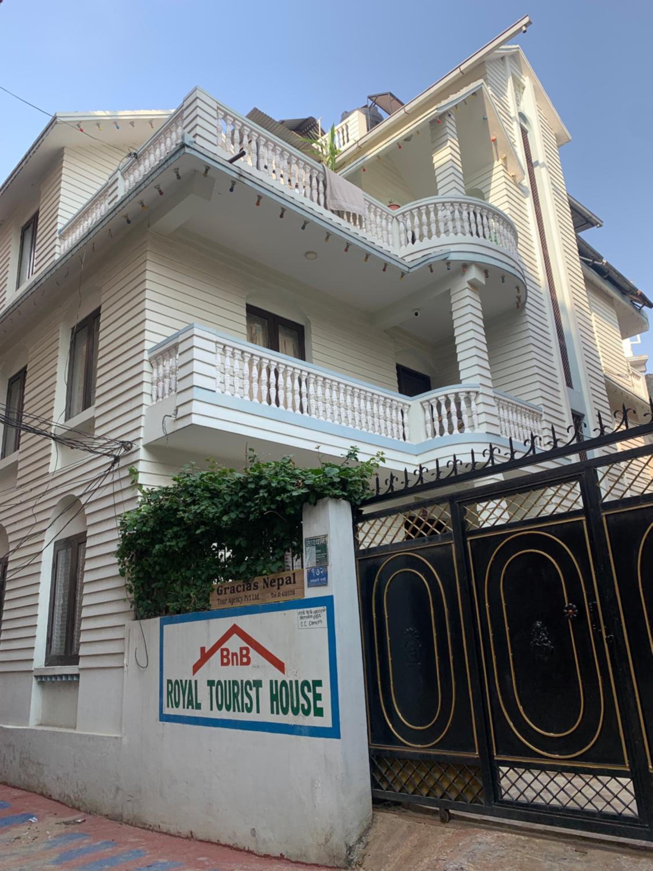 BnB Royal Tourist House Near Tourist Bus Station in Thamel