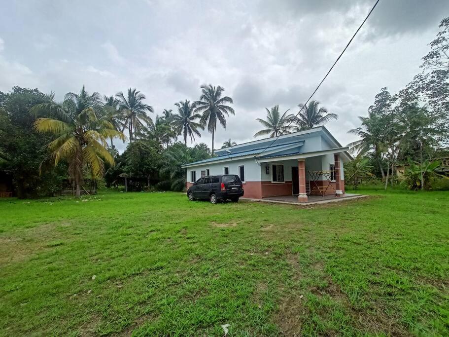 Homestay Tokwan Besar & Selesa! photo 1