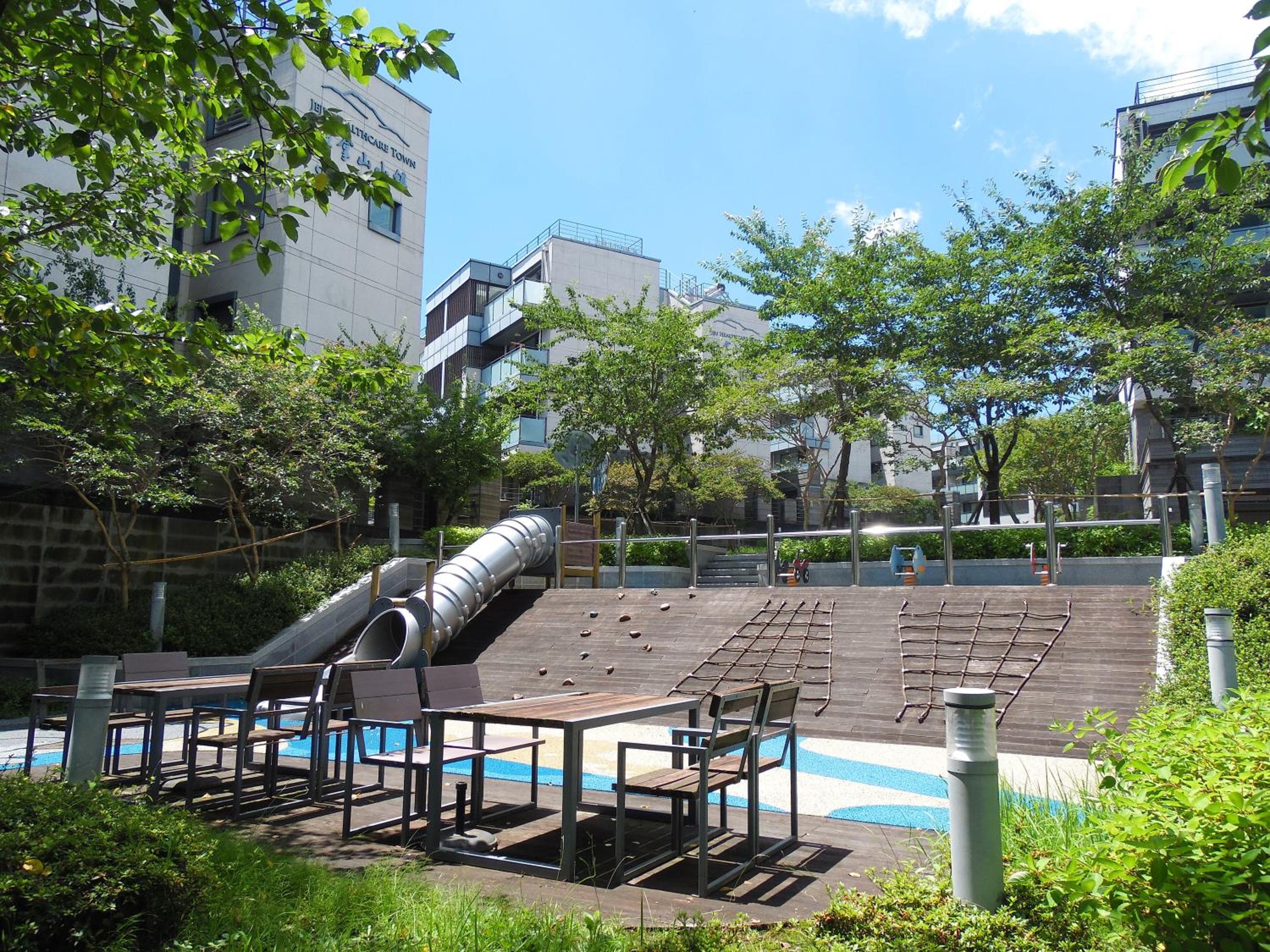 Healthcare Town Resort