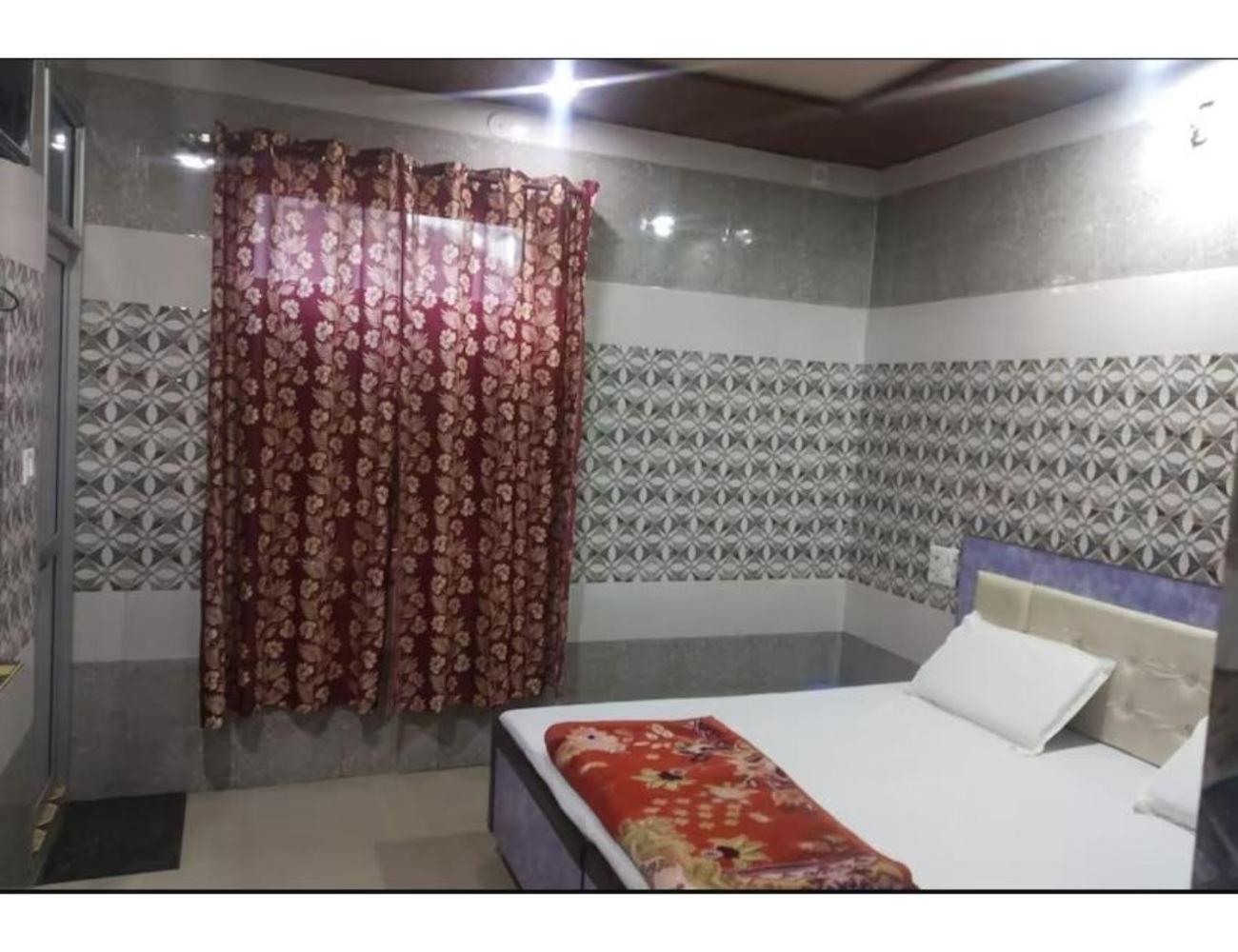 Sharma Guest House, Naina Devi, Himachal Pradesh view 2