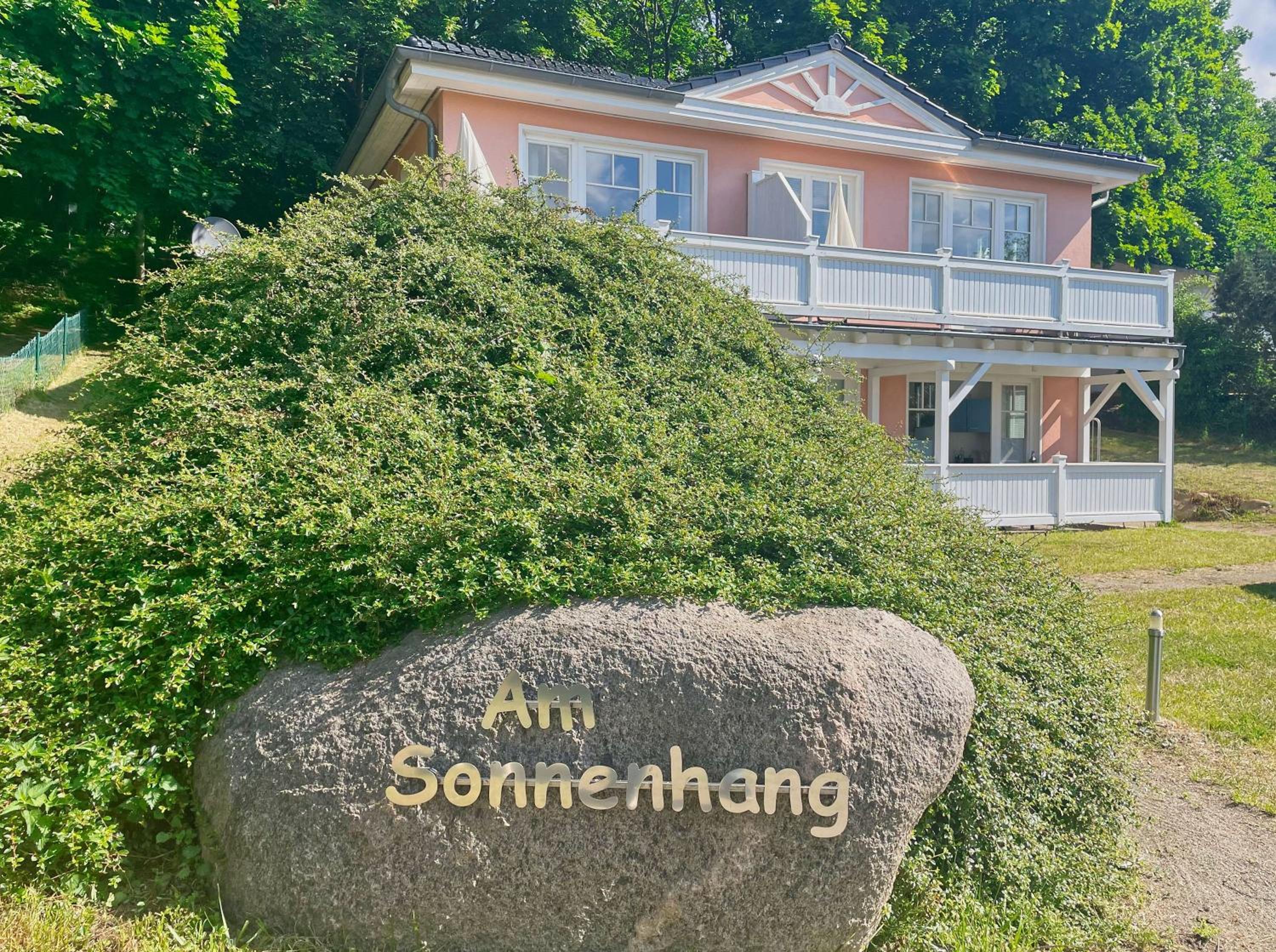 Ferienwohnung in ruhiger Lage, mit Meerblick - Villa am Sonnenhang FeWo 01