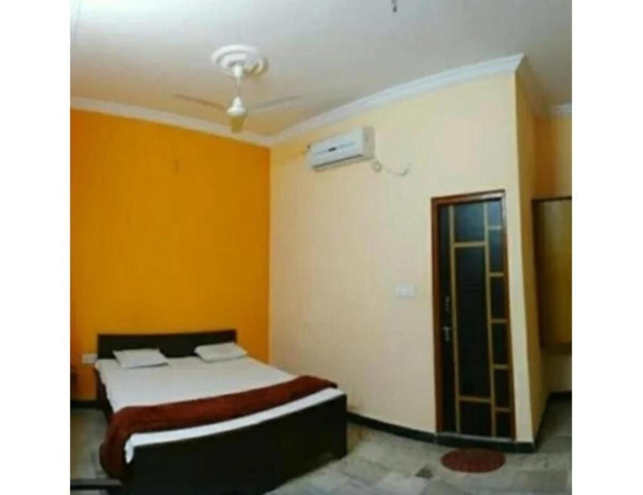 Anand Palace, Ujjain view 5