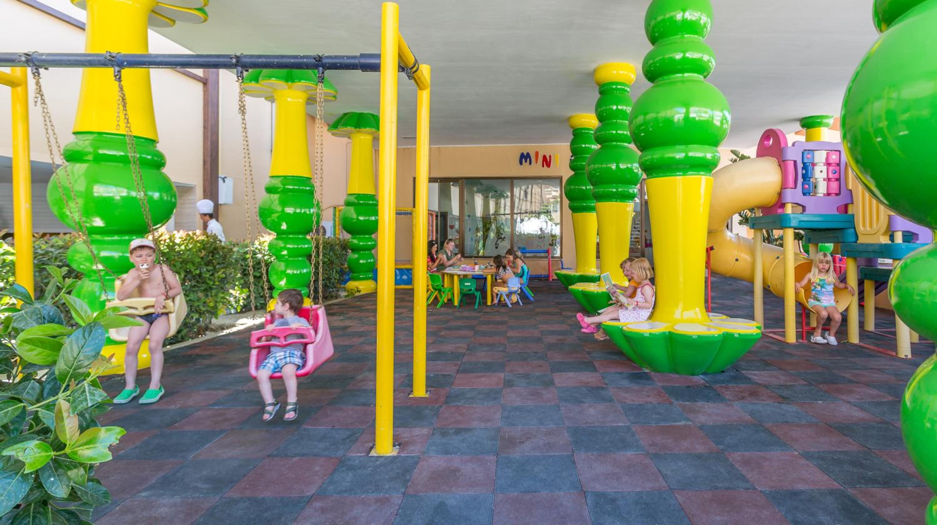 Villa Side Residence - Image 65