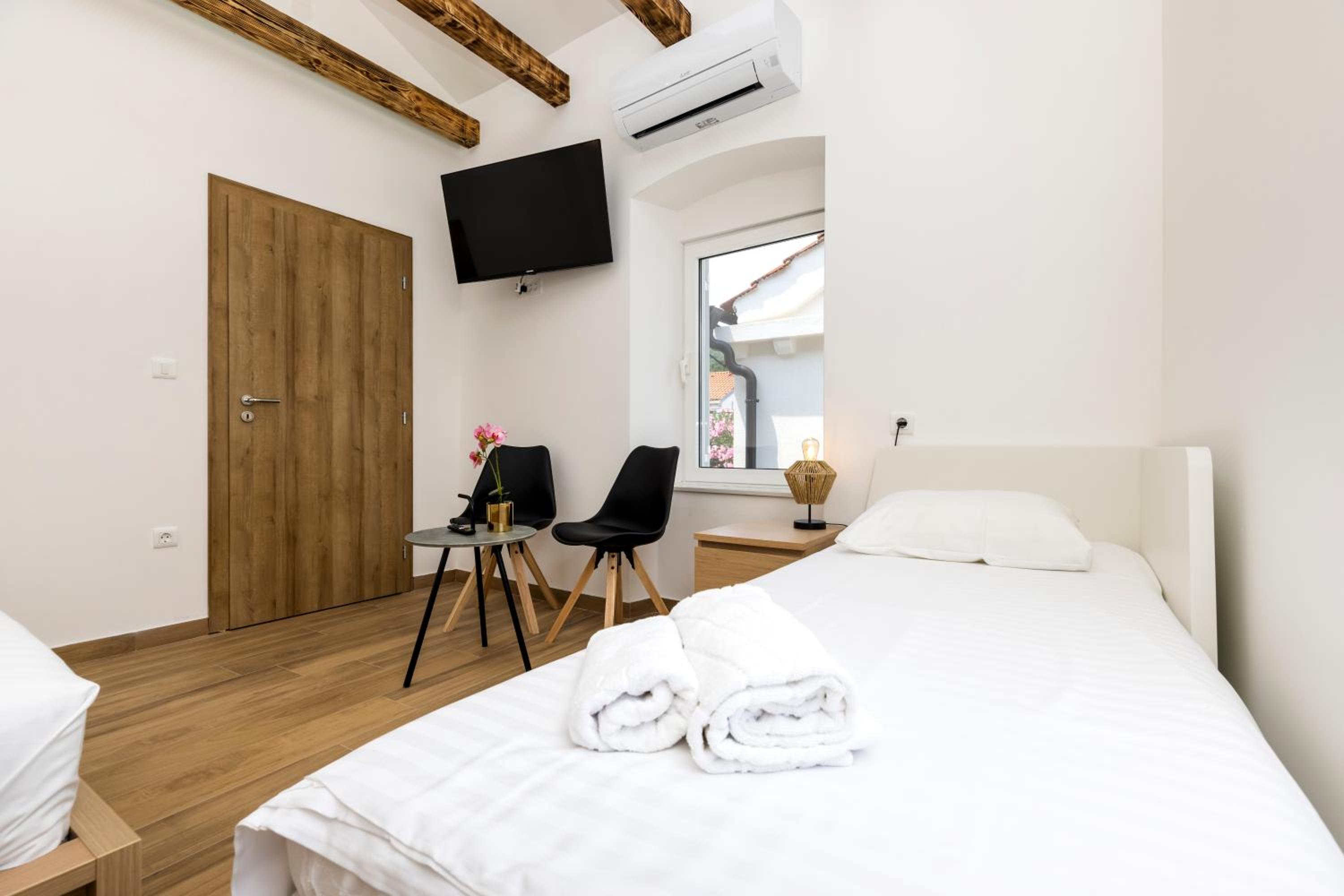 Apartments Maginja