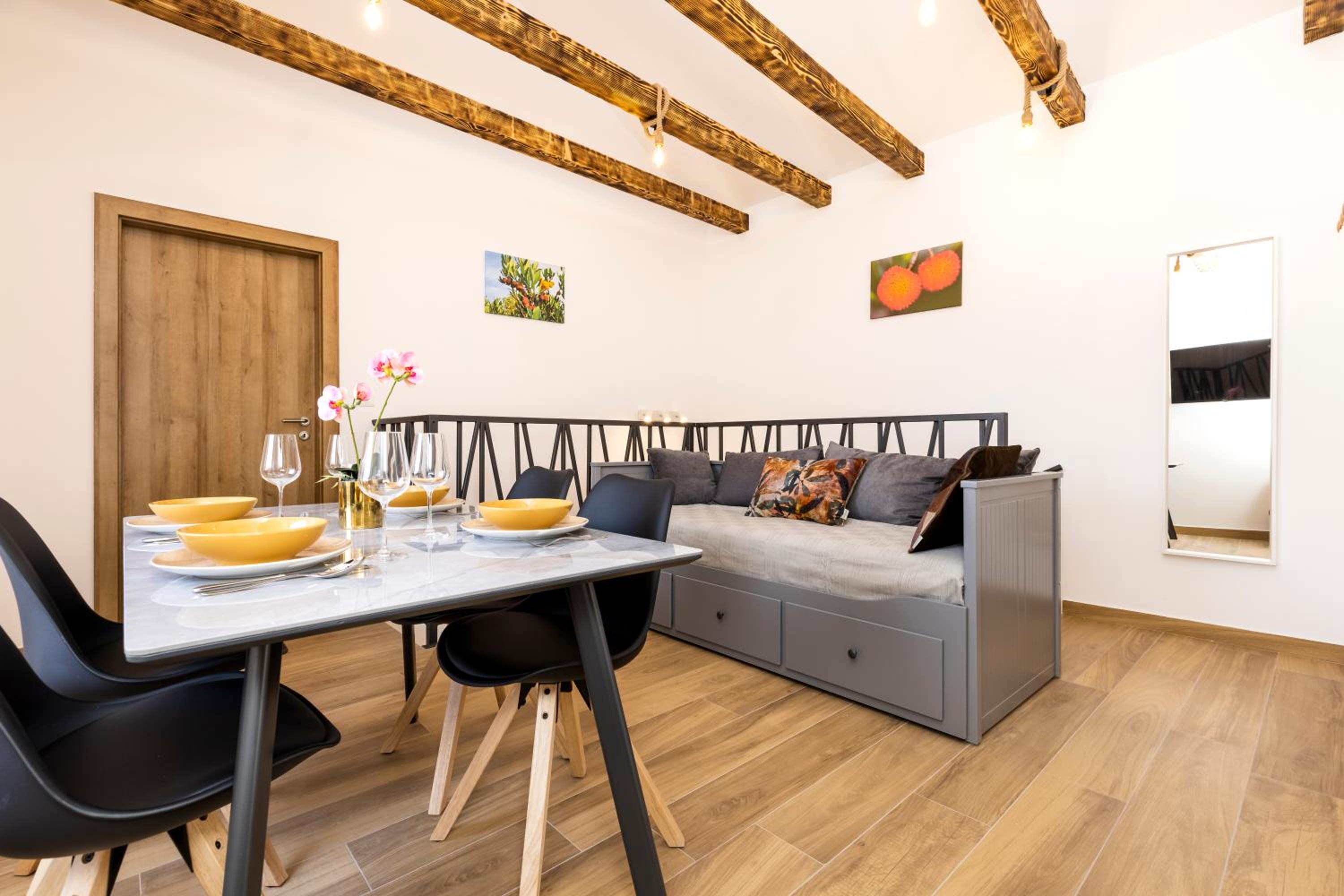 Apartments Maginja