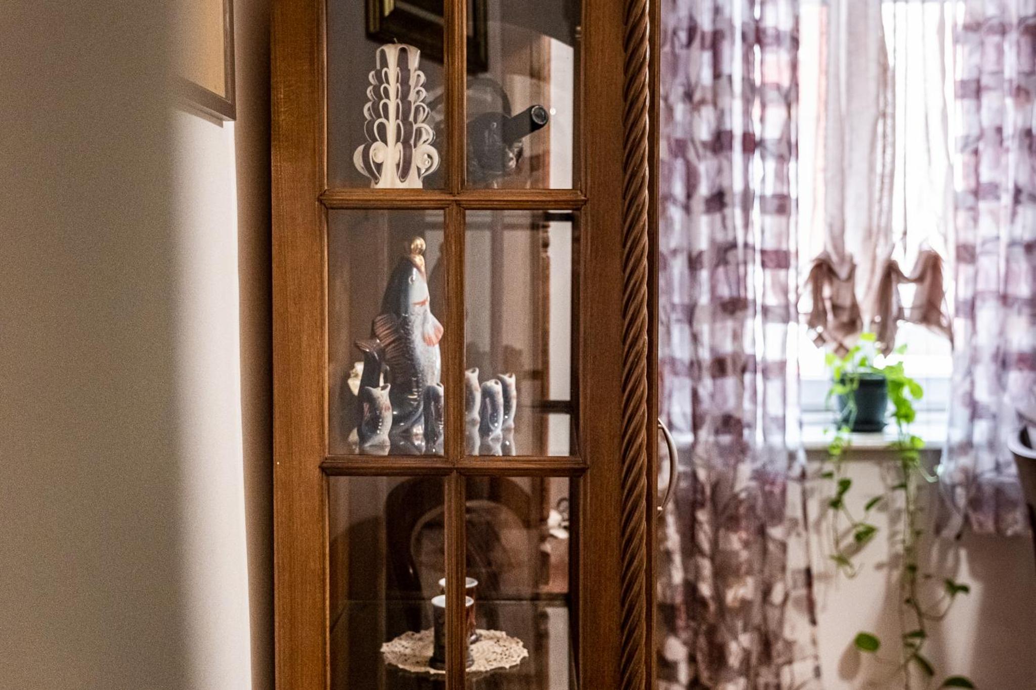 Aristocratic 2bdrm Central Apartment