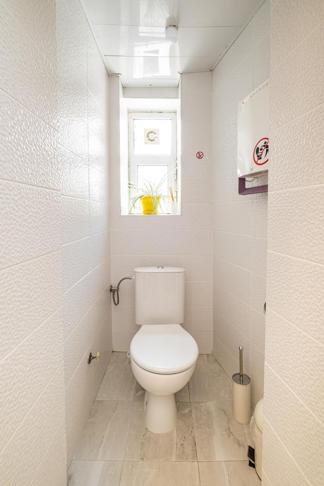 Aristocratic 2bdrm Central Apartment