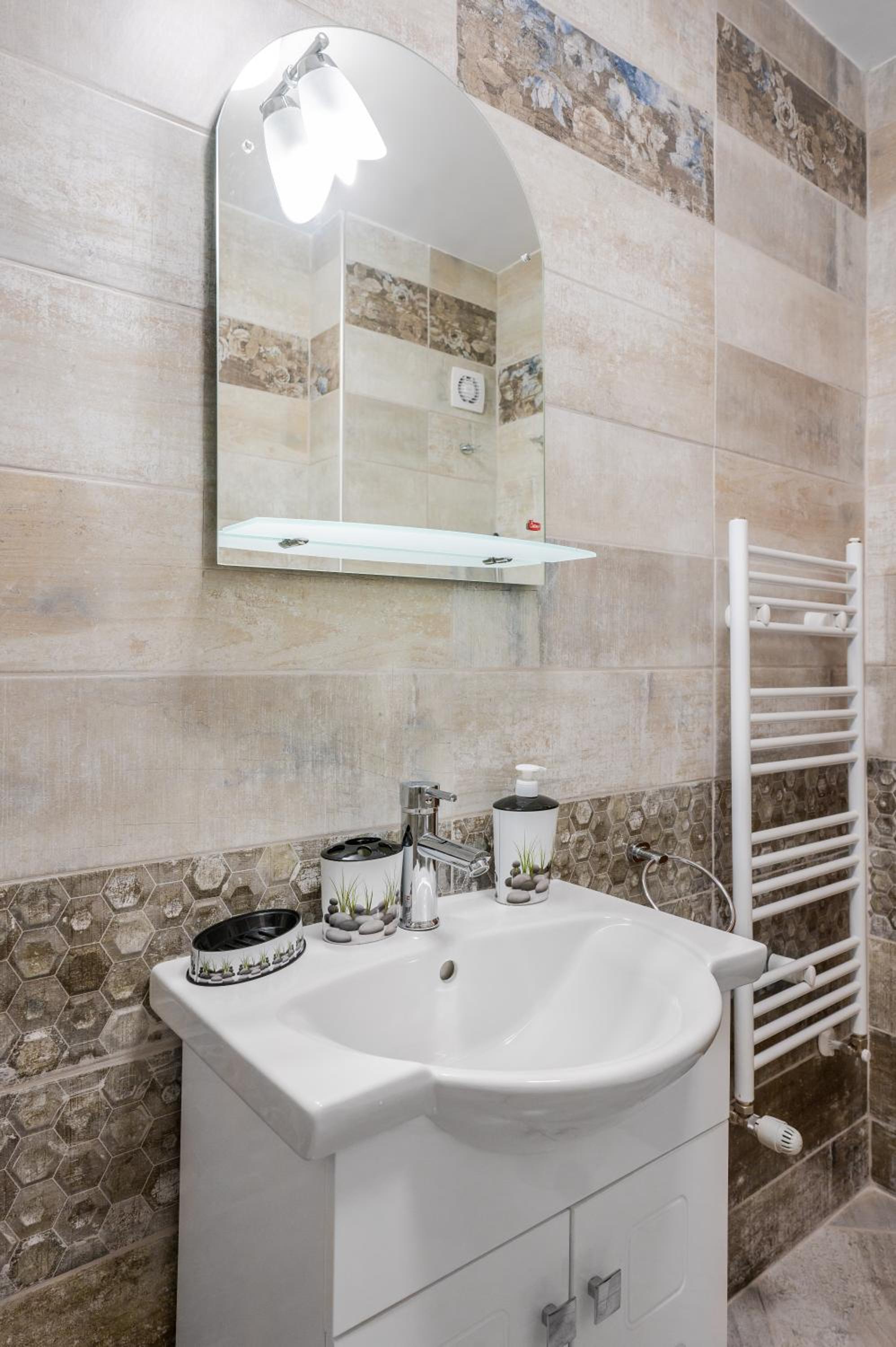 Private Apartment with Balcony in Sofia Center
