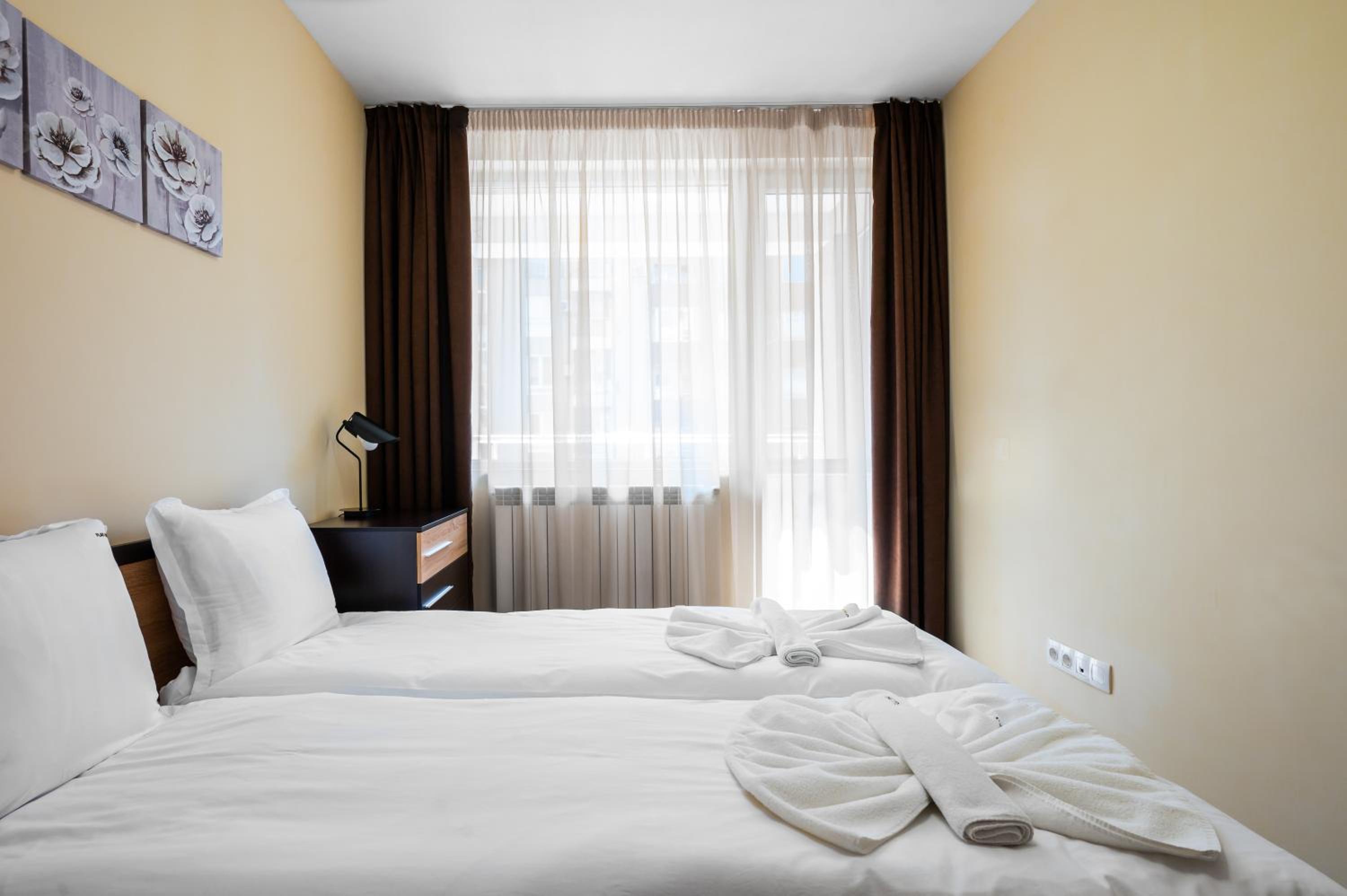 Private Apartment with Balcony in Sofia Center