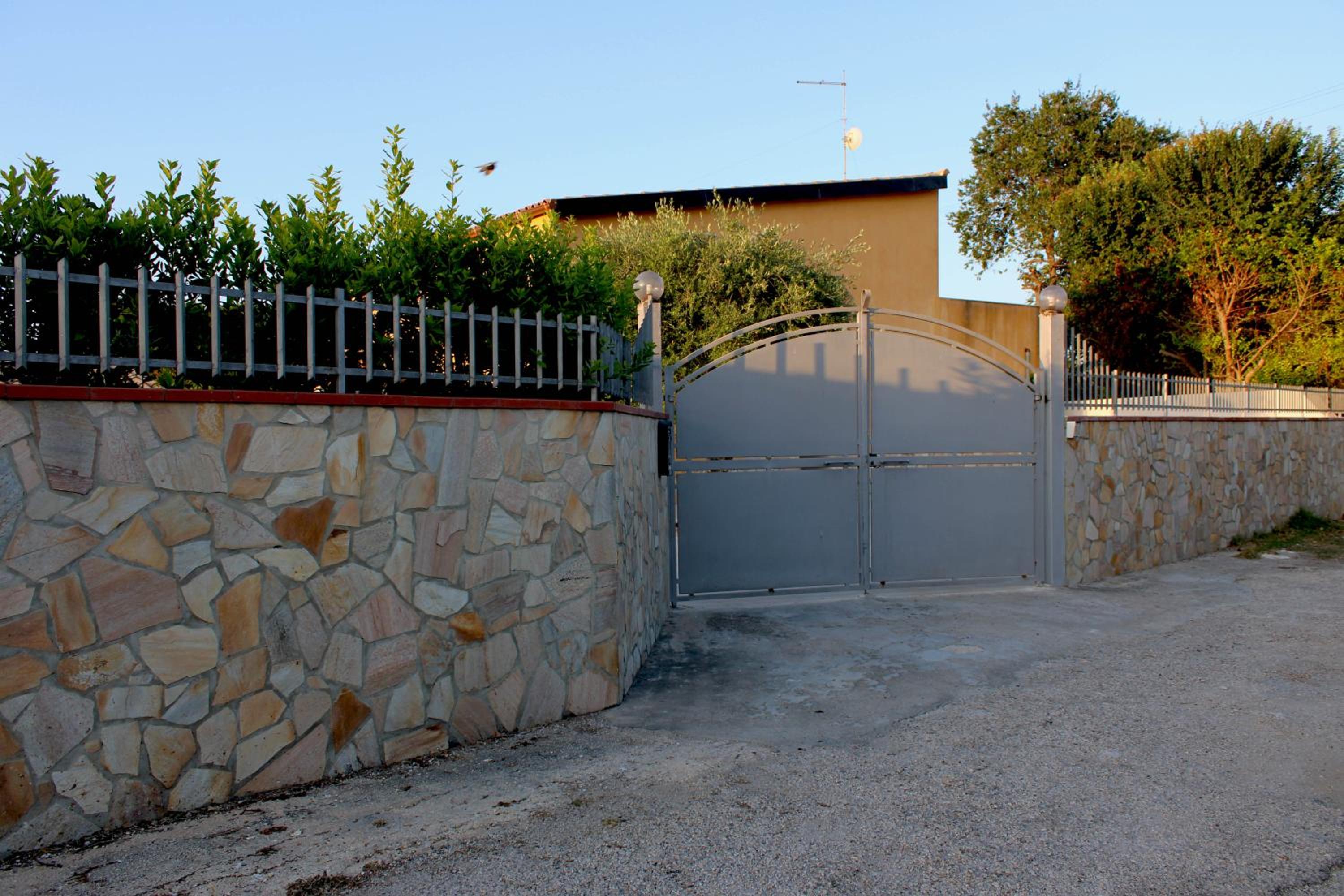 Photo 49