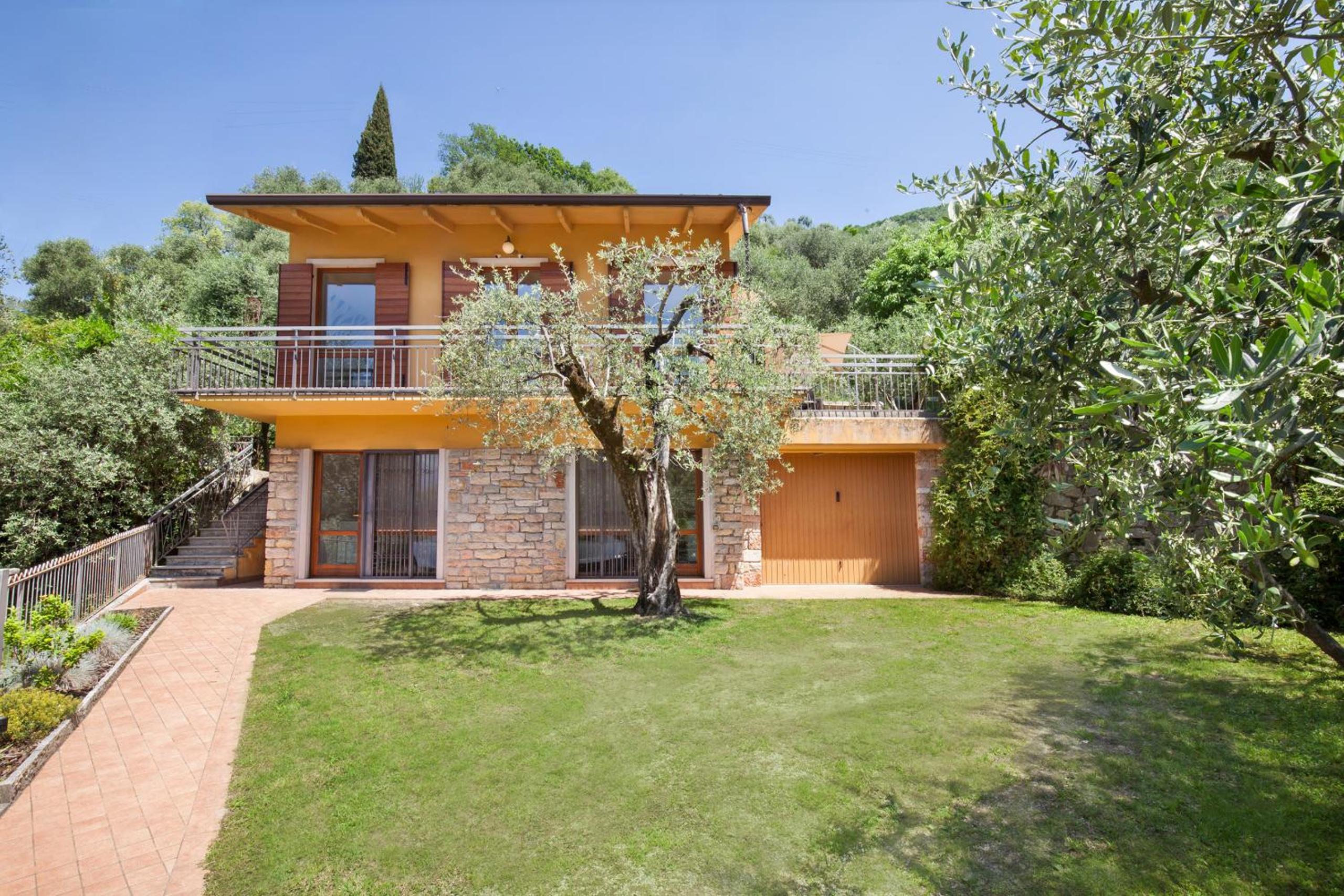 Villa Carducci