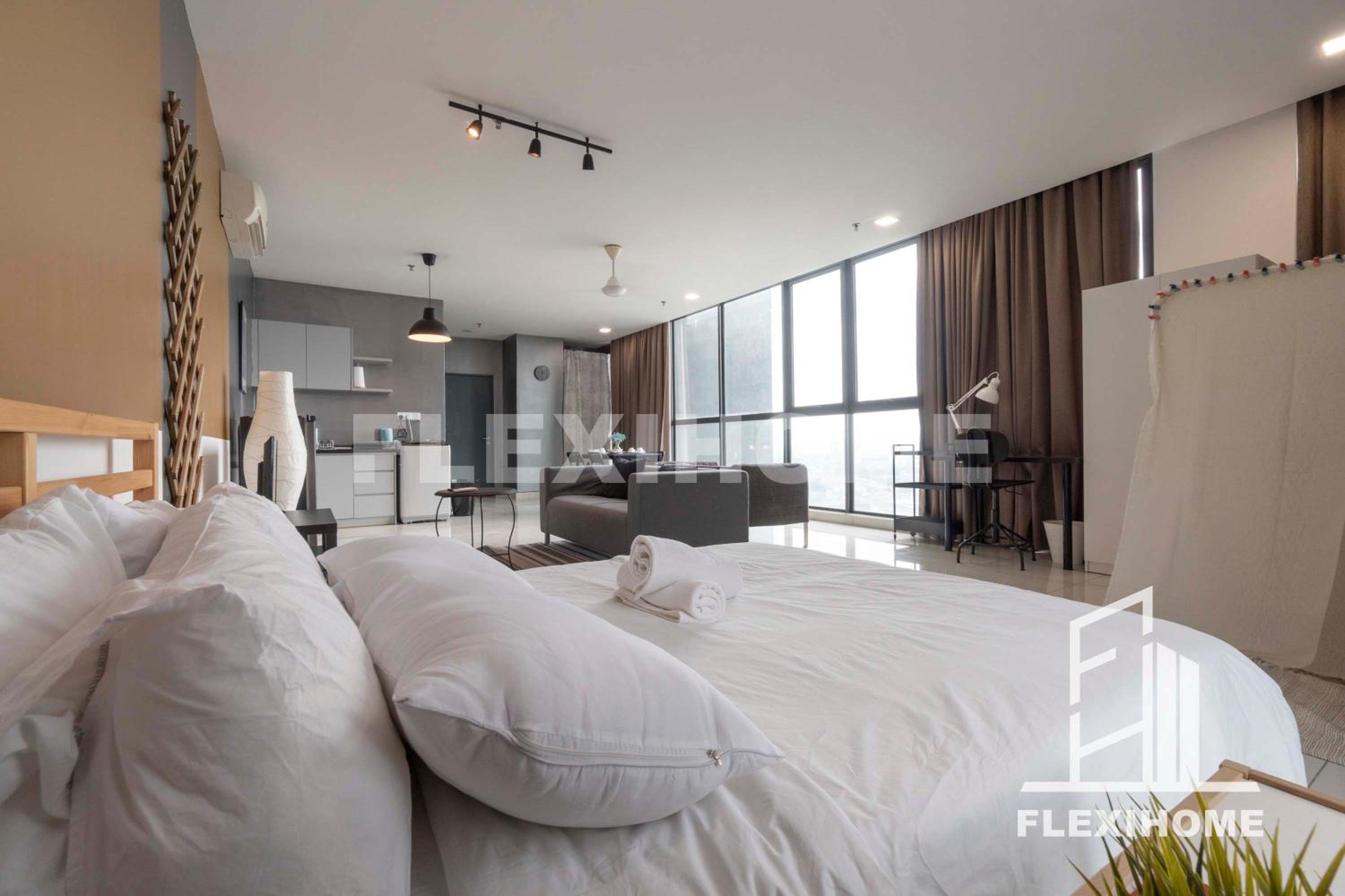 ATRIA SOFO Suites Petaling Jaya, Fantastic City-Wide View, Designed Suites, Spacious & Quiet Studio by Flexihome-MY photo 2