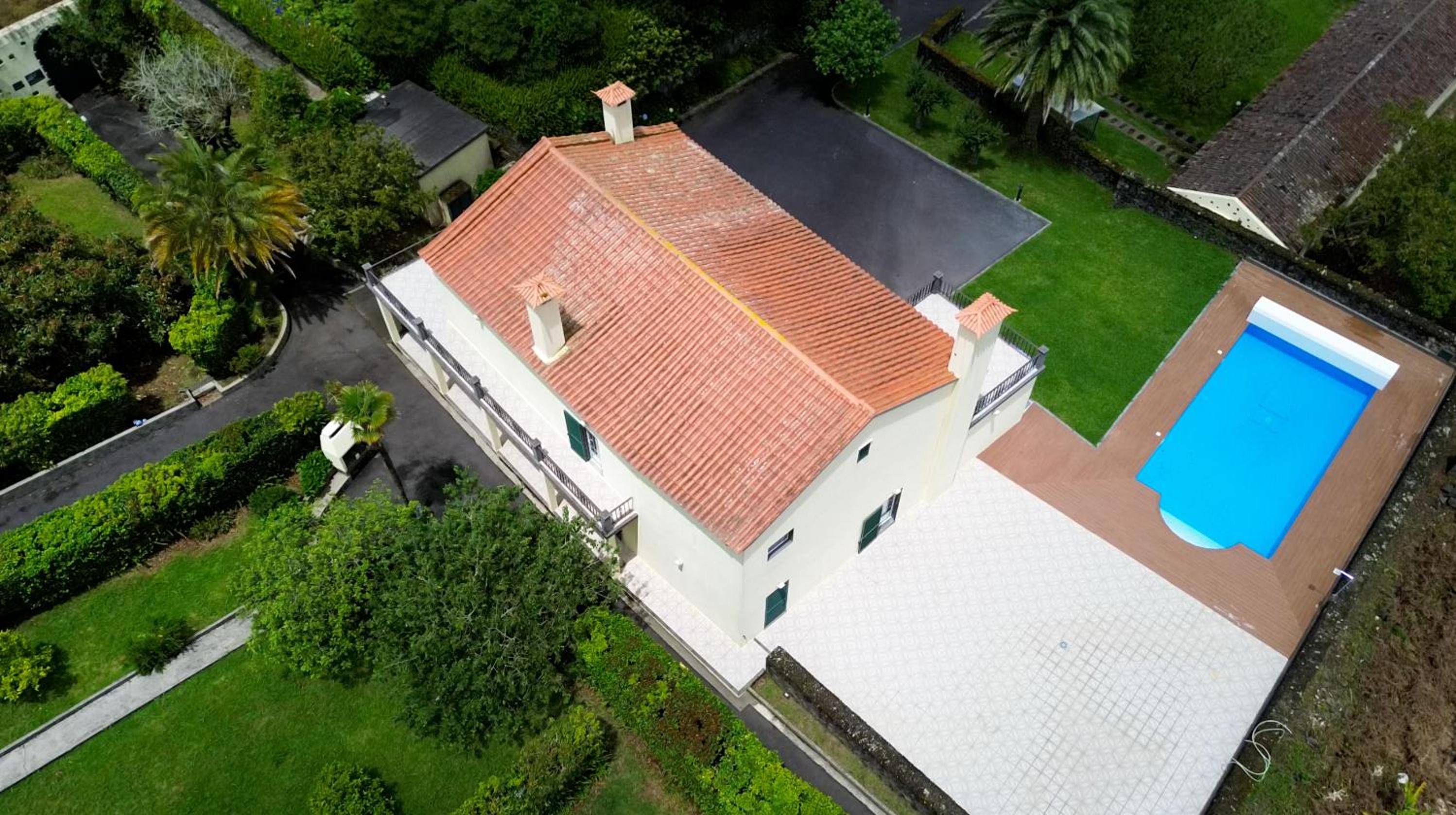 Quinta da Lu - Azorean Villa view 2