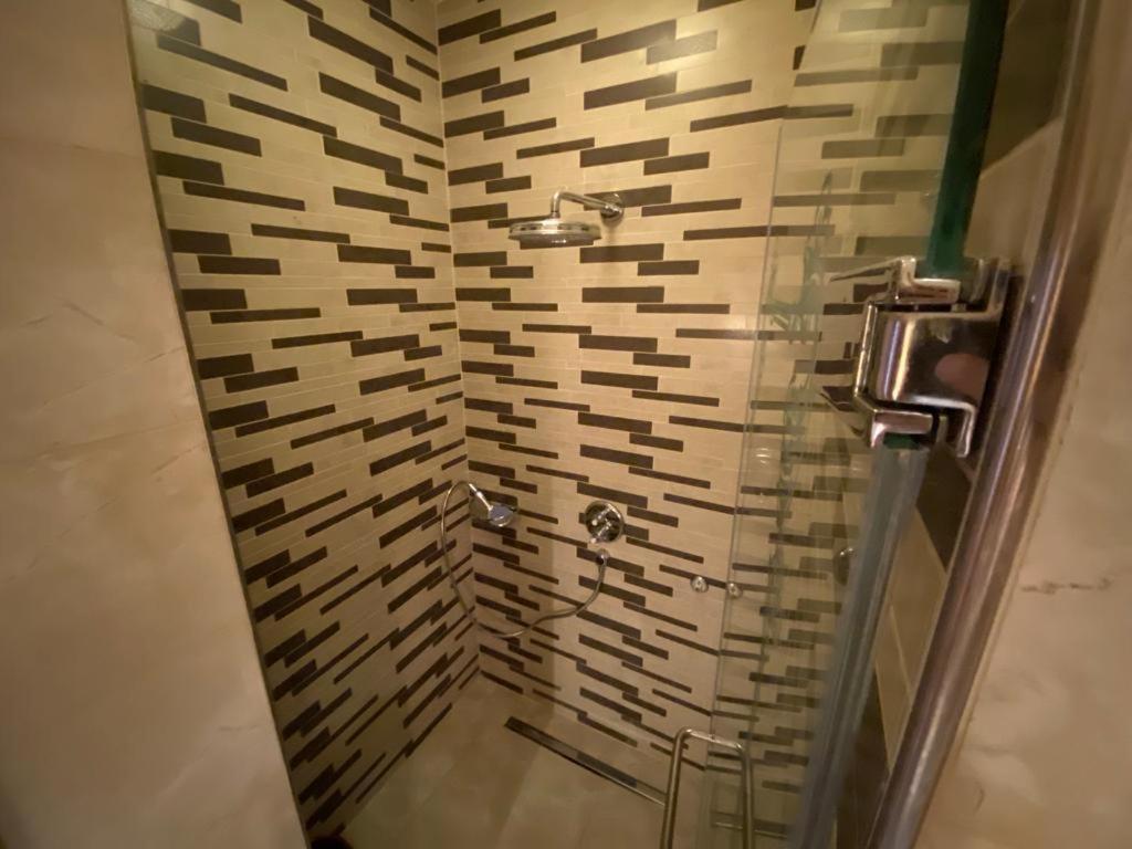 Aslan Residence - Image 140