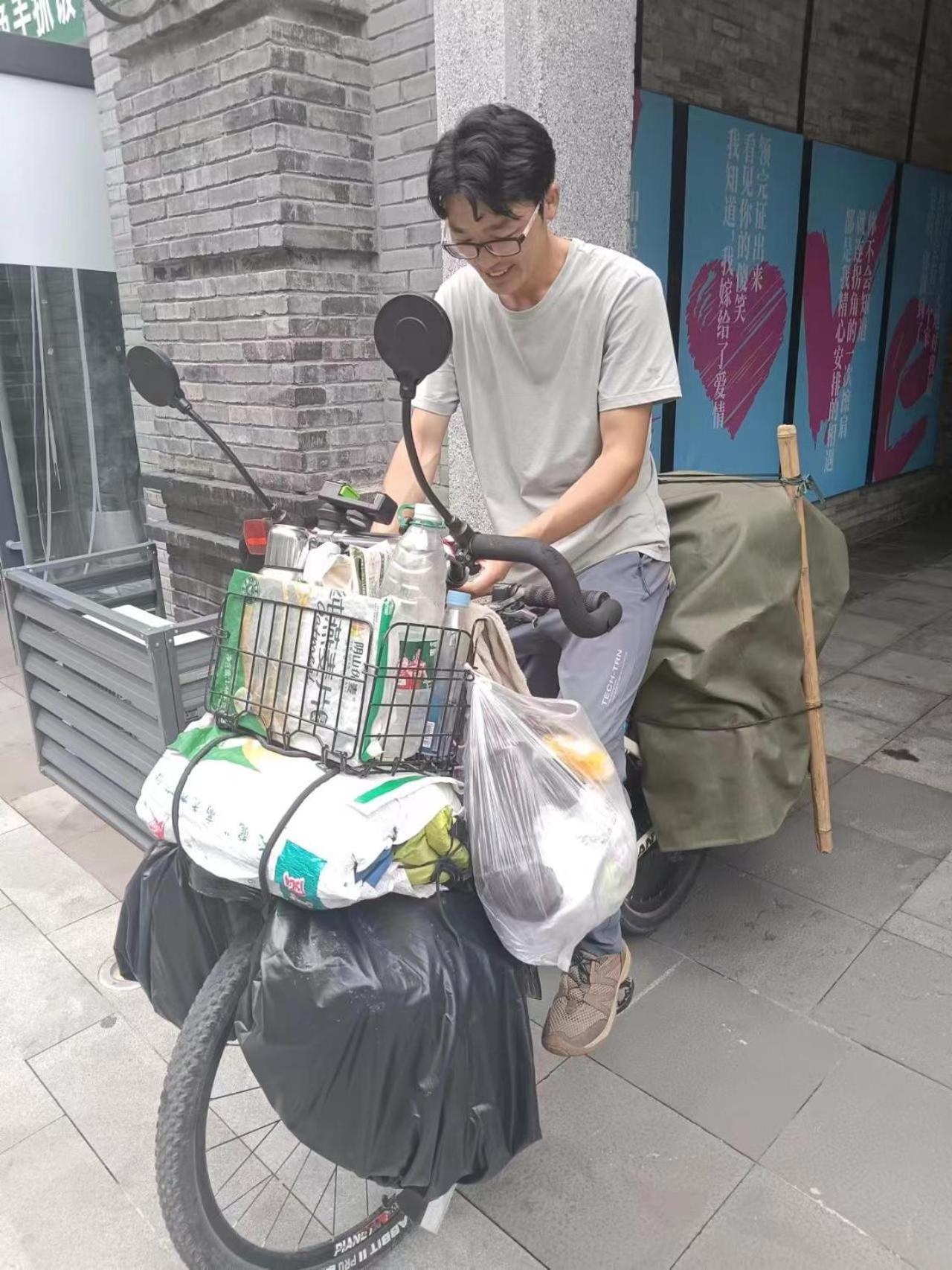 Riverside International Youth Hostel阅江老院青年旅舍