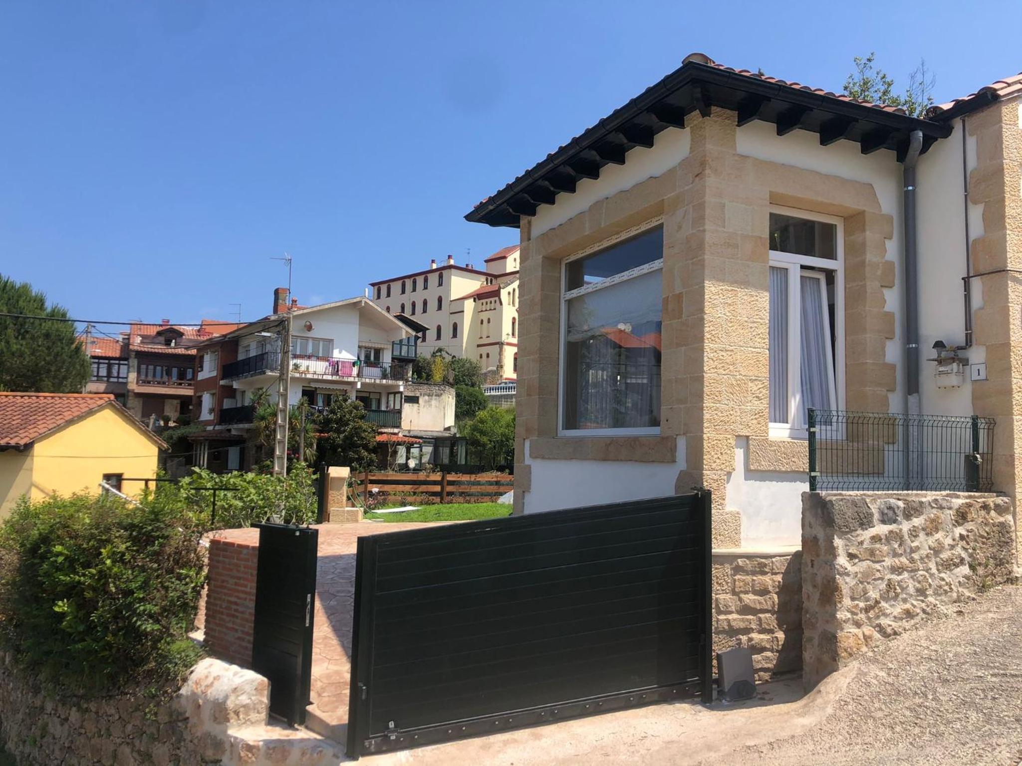 CASA LOS JARDINES Comillas