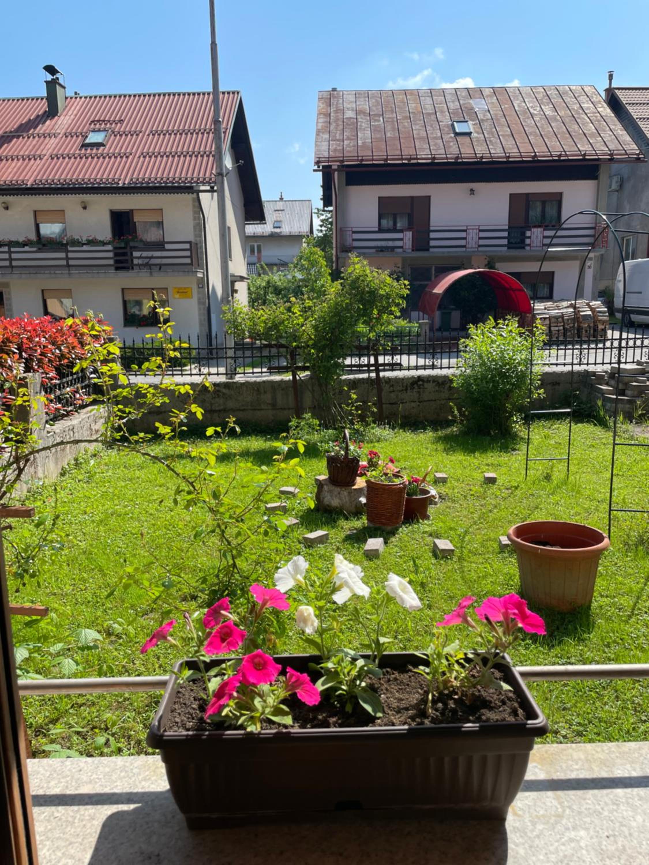 Photo 25
