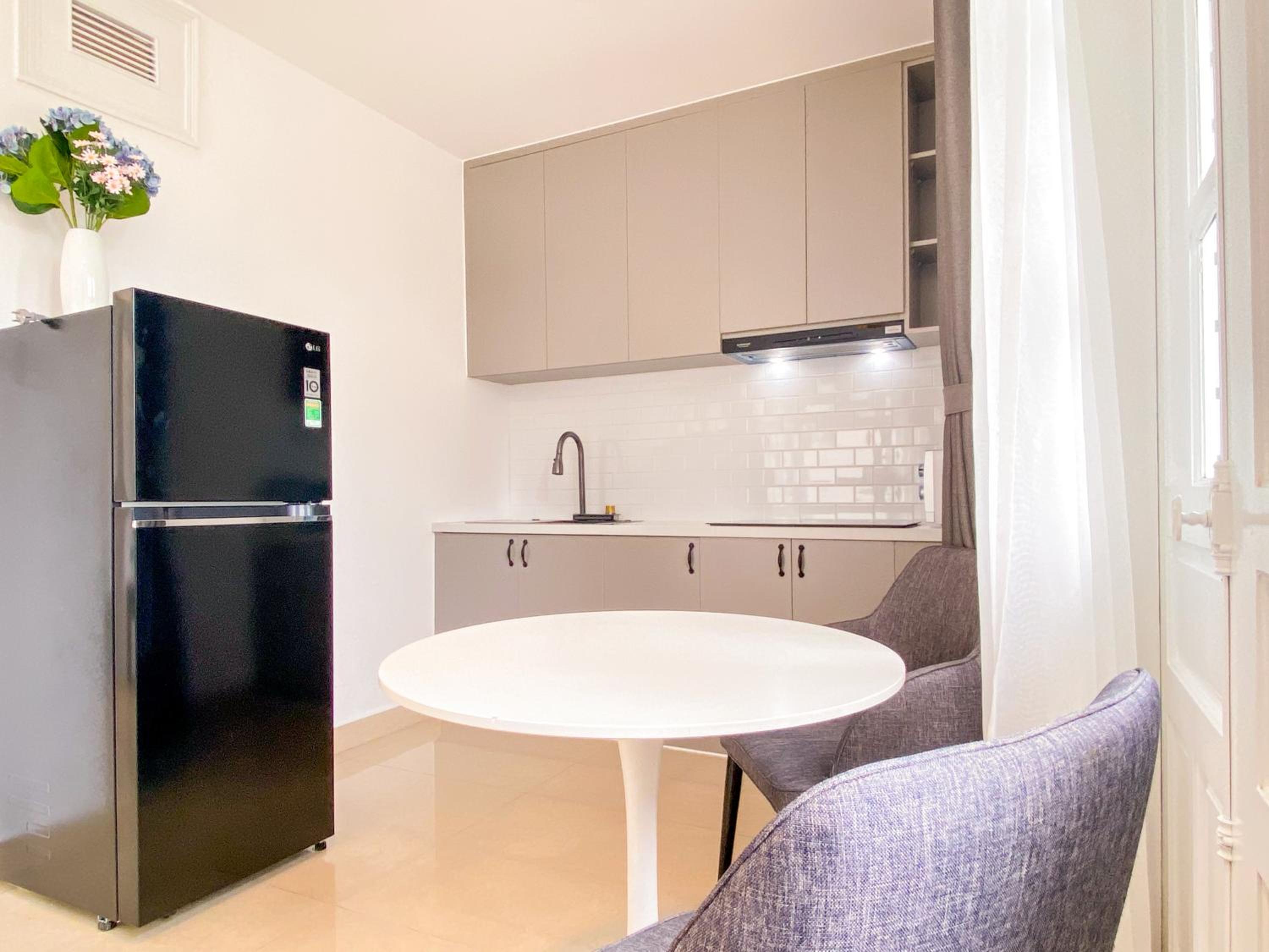 Zeus Living - Room in Villas An Phu
