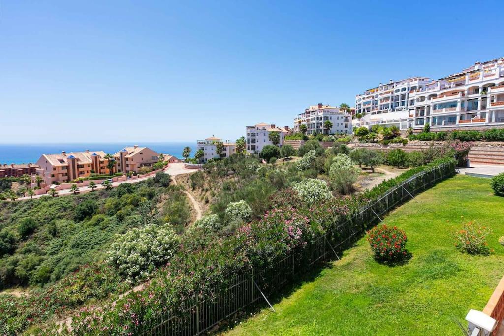 Luxury apartment in Las Palmeras