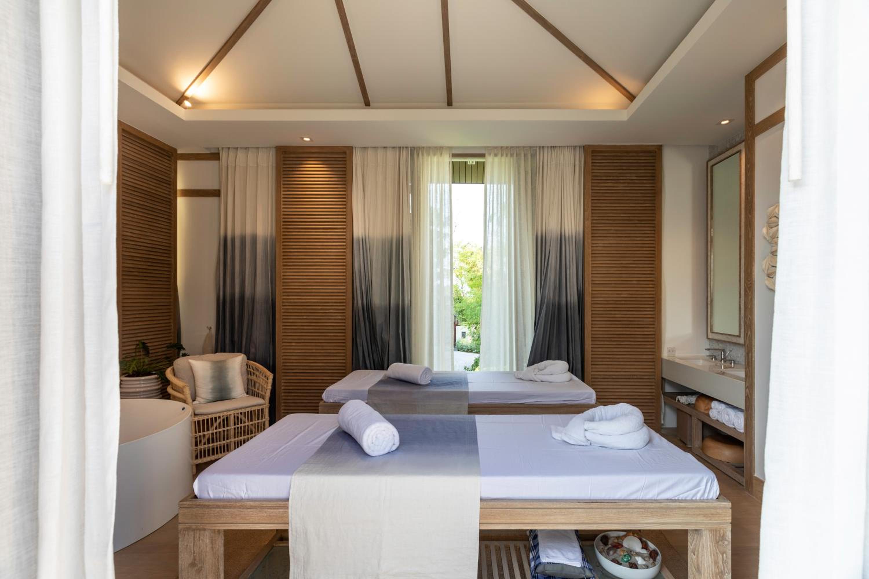 Cape Fahn Hotel - Private Islands Samui