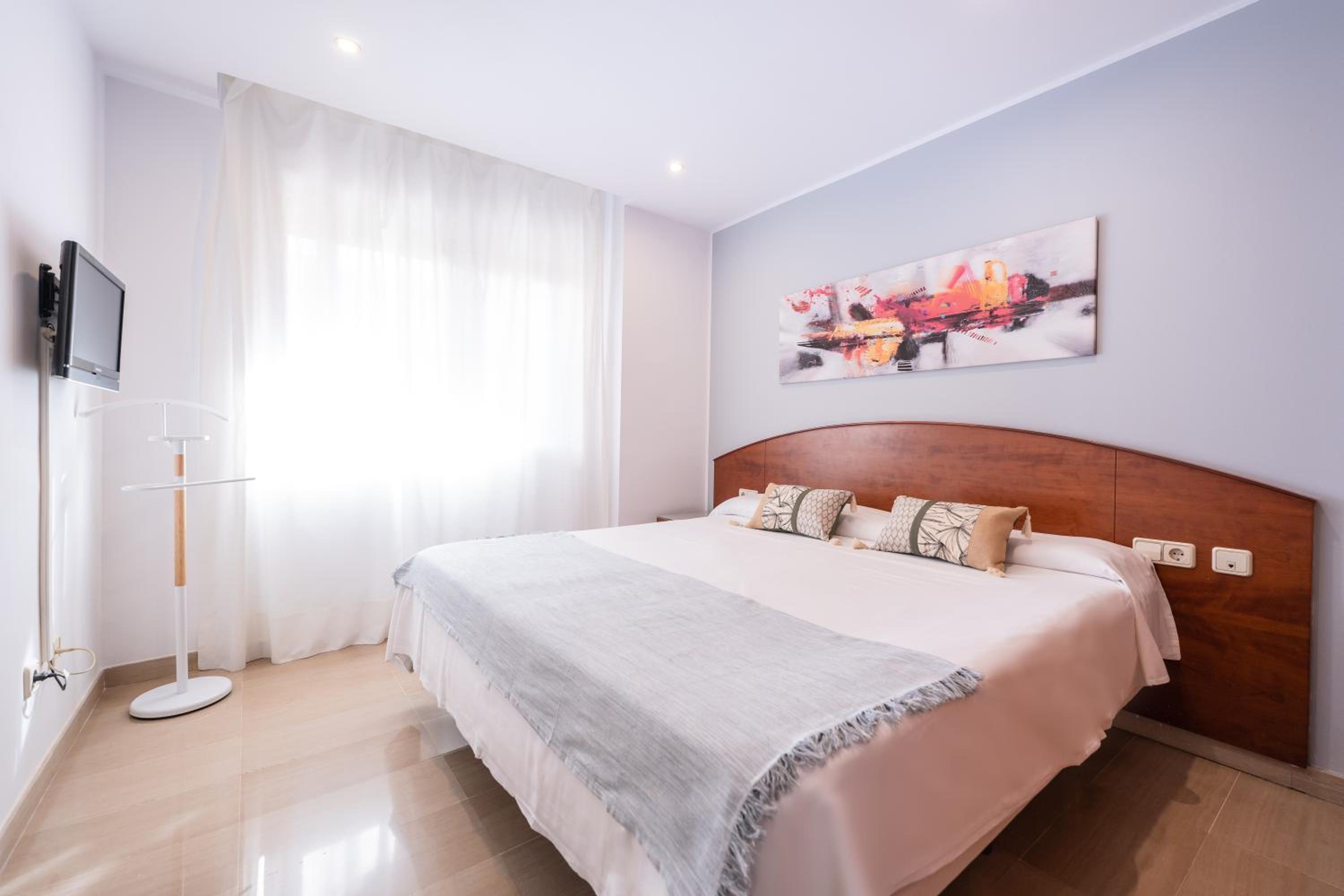 Aparthotel Napols - Abapart photo 34 of 48