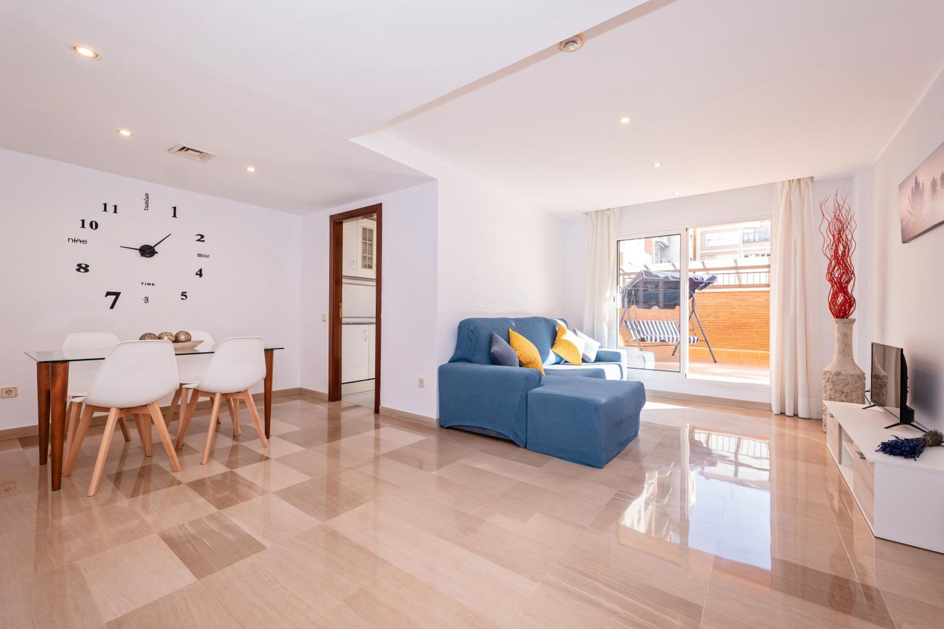 Aparthotel Napols - Abapart photo 47 of 48