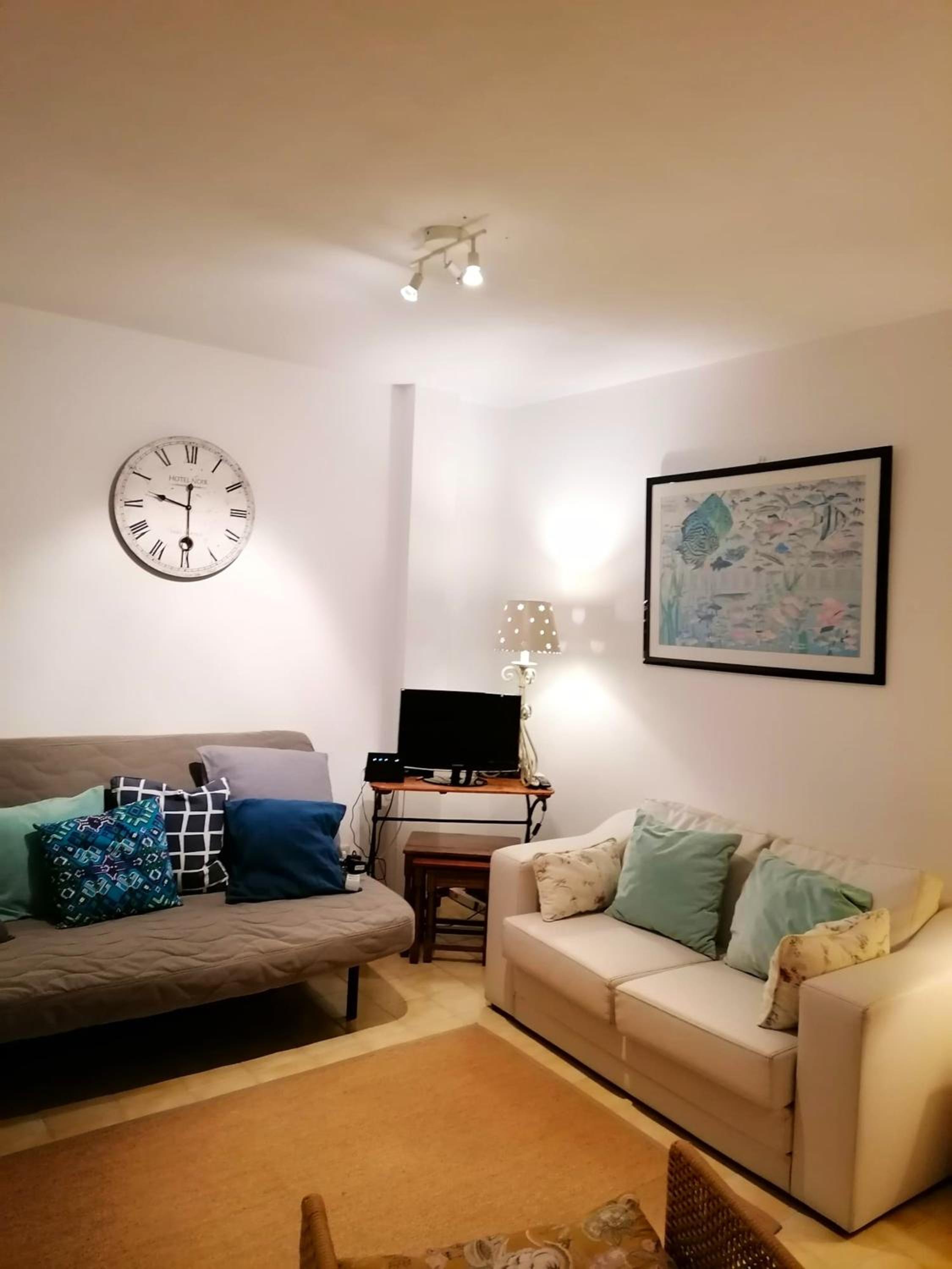 Cosy house in Atouguia da Baleia with private garden