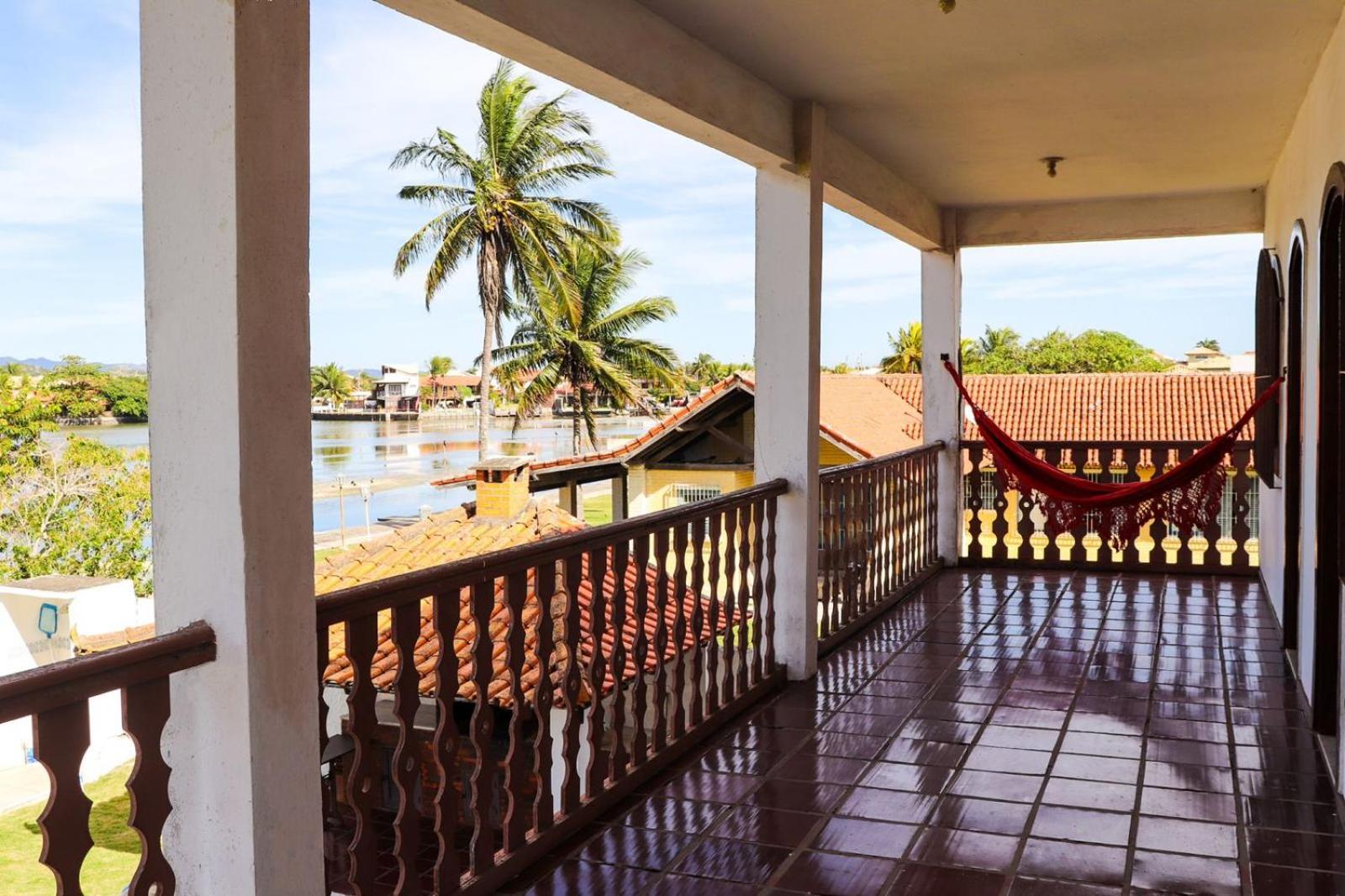 Casa Ampla Cabo Frio - Ogiva - Piscina Privativa, Churrasqueira e Linda Vista