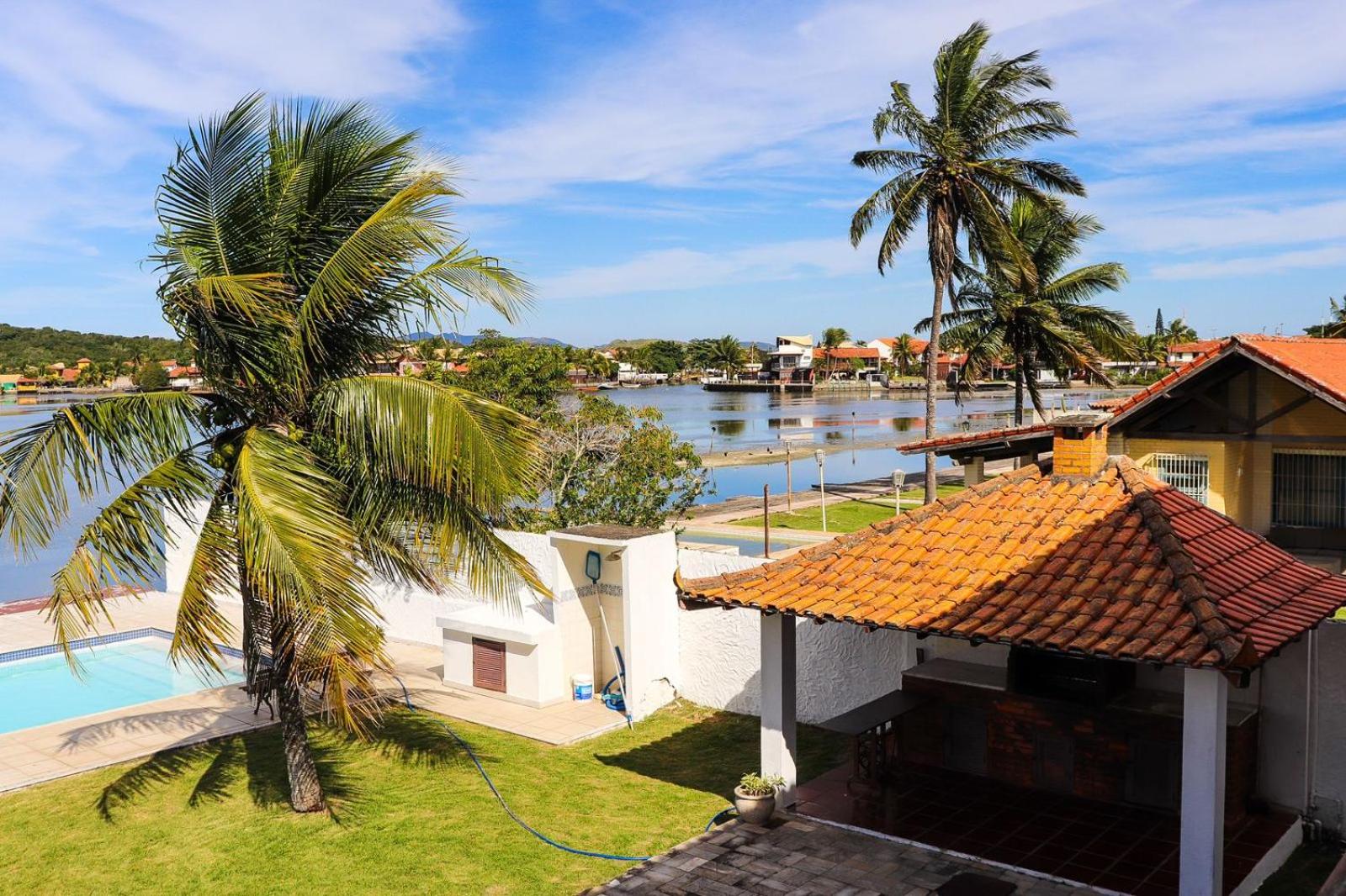 Casa Ampla Cabo Frio - Ogiva - Piscina Privativa, Churrasqueira e Linda Vista