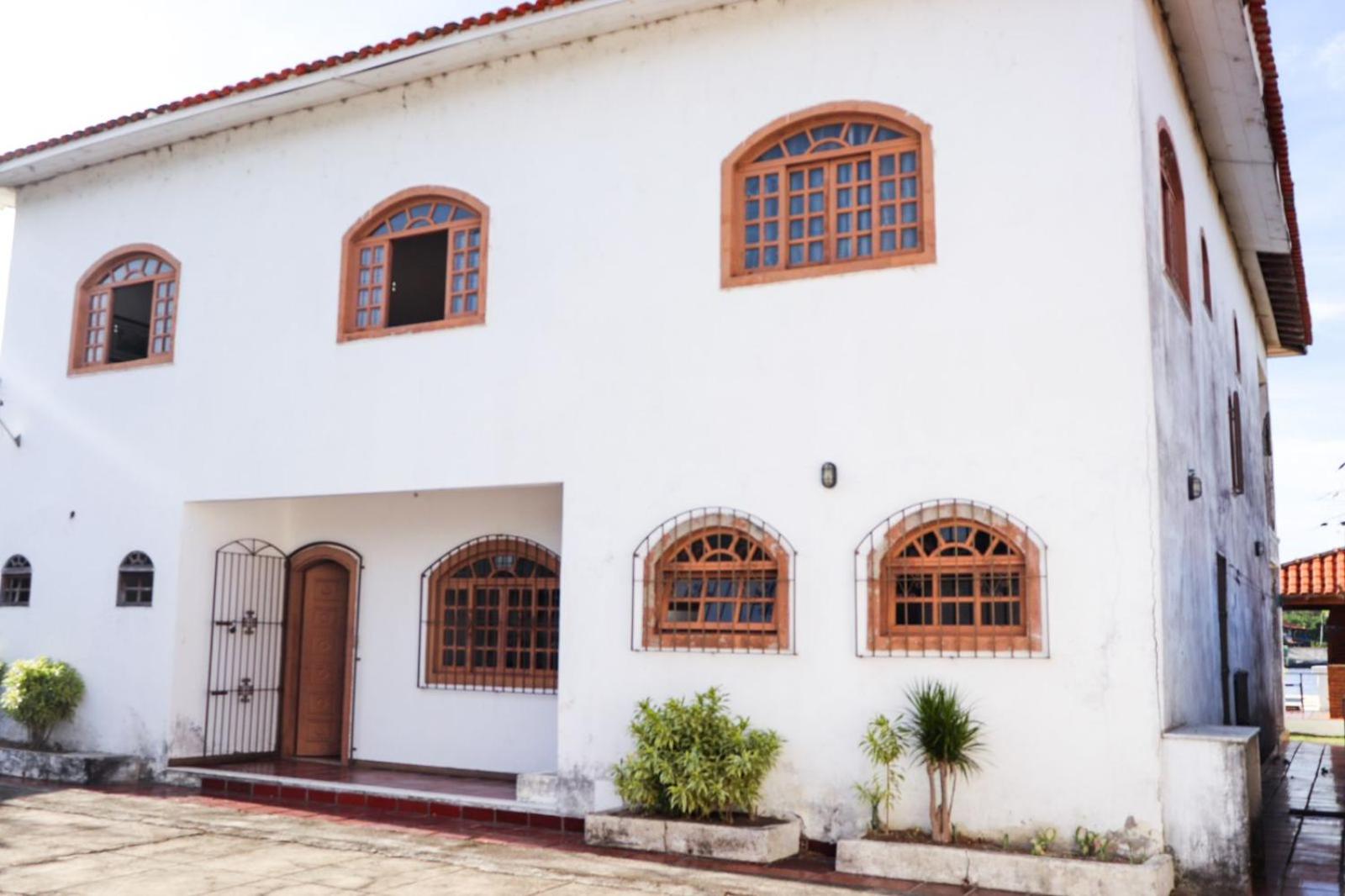 Casa Ampla Cabo Frio - Ogiva - Piscina Privativa, Churrasqueira e Linda Vista