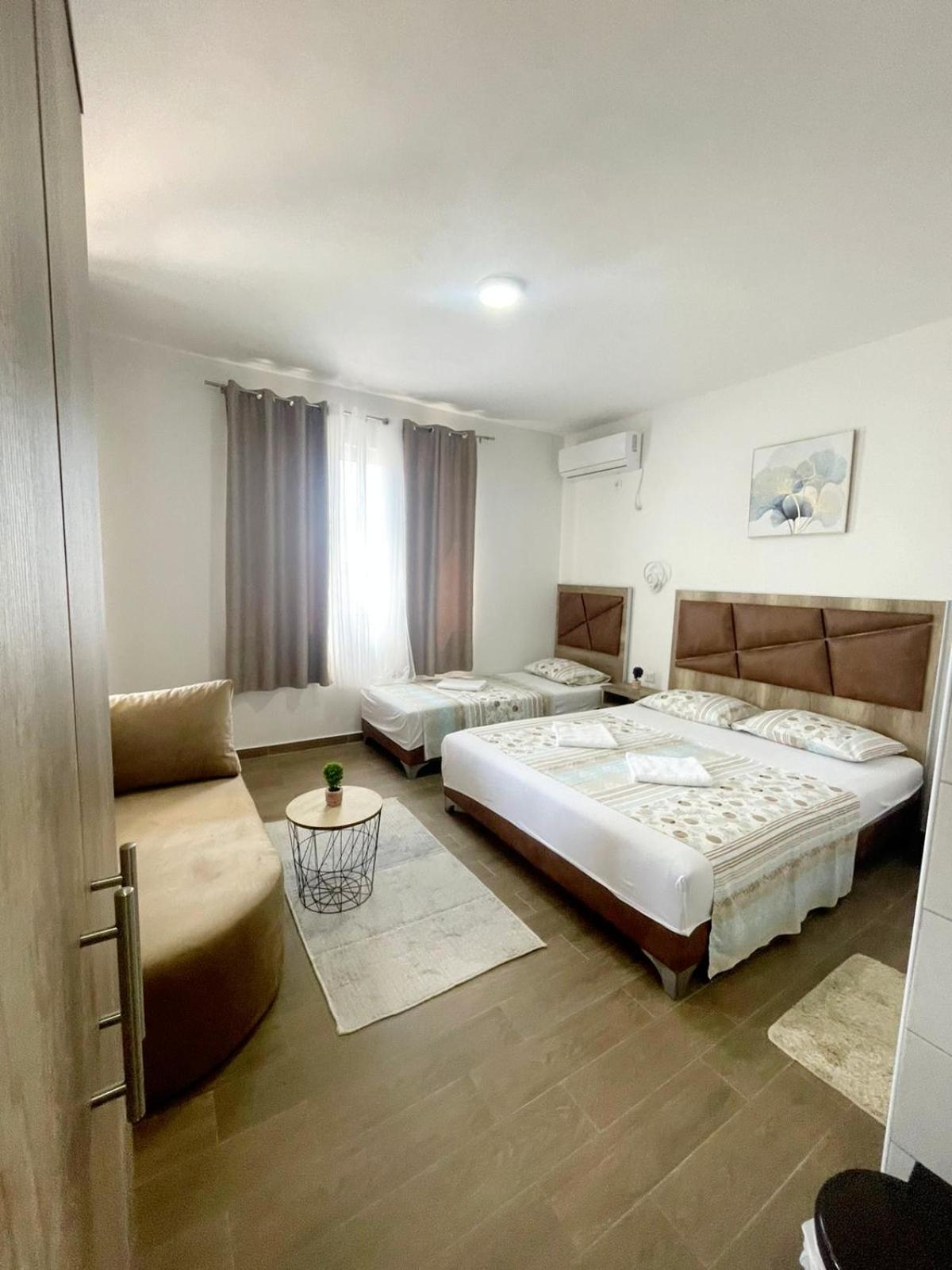 Dragaj Apartments