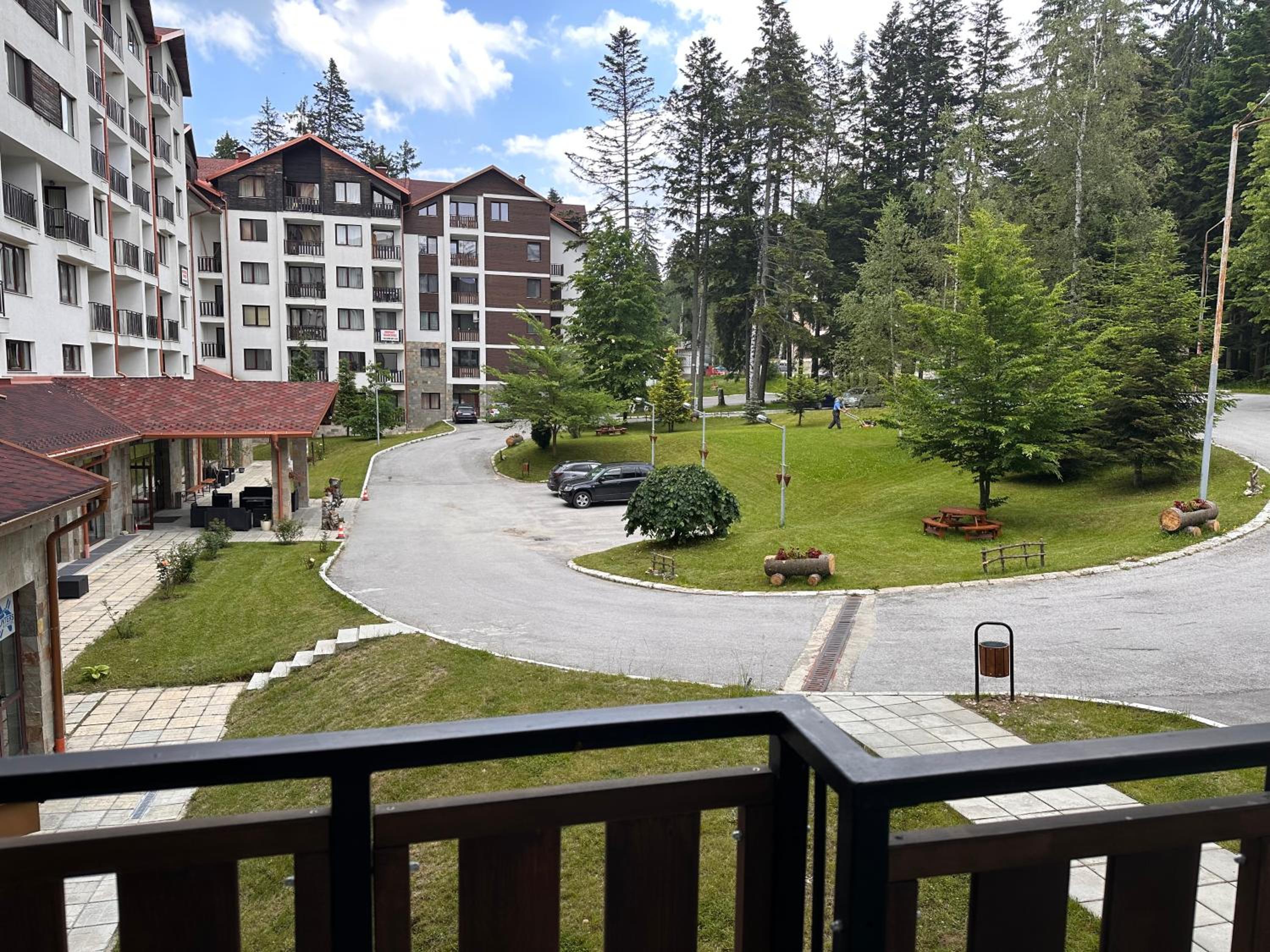 Hotel Petkovi Аpartments, Borovets Gardens - One-bedroom and Two-bedroom apartments - Image 1